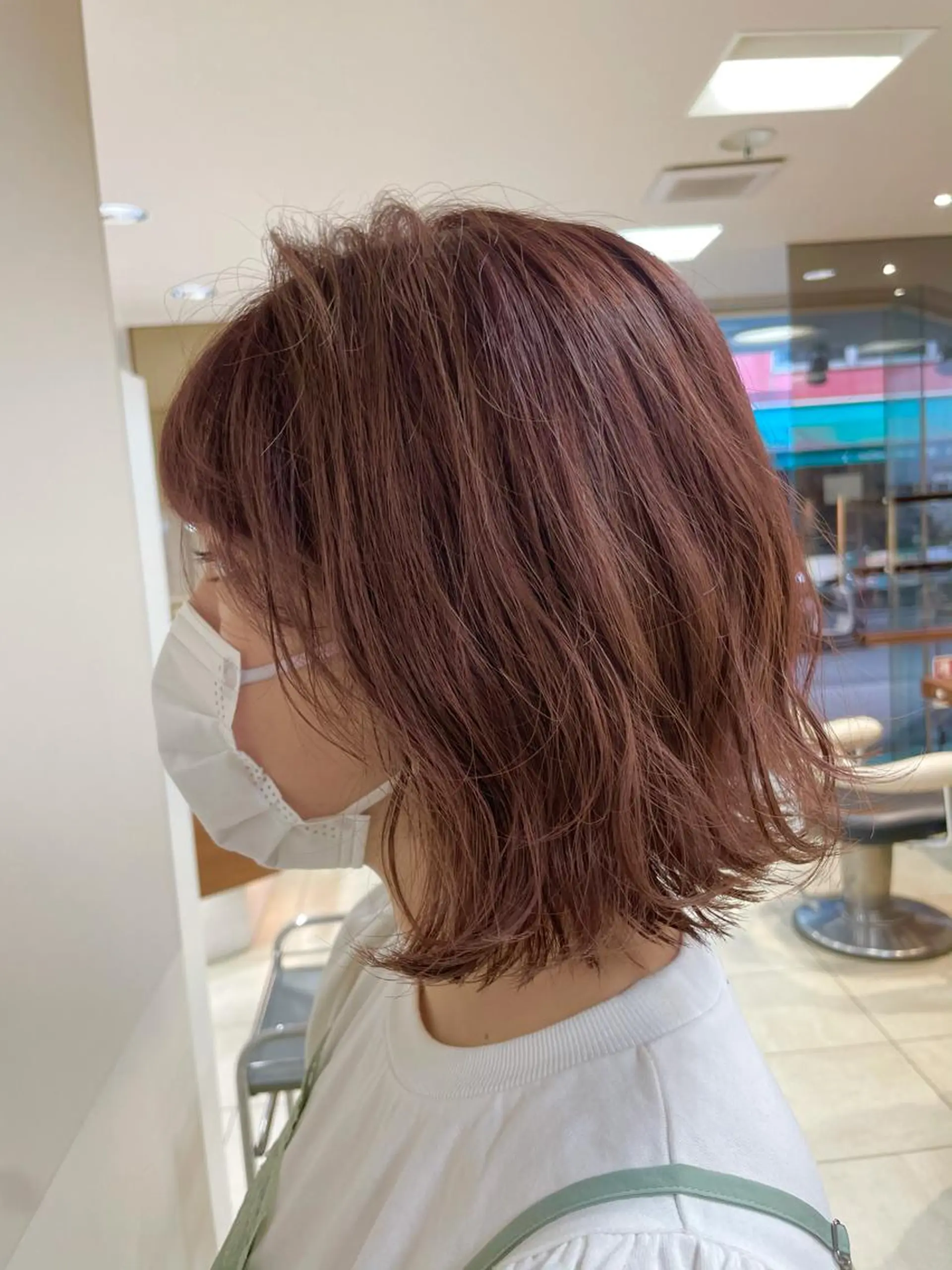 ミディアム カラー ヘアアレンジ ヘアカラー トリートメント 【Sweep】おじま のぞみのヘアスタイル