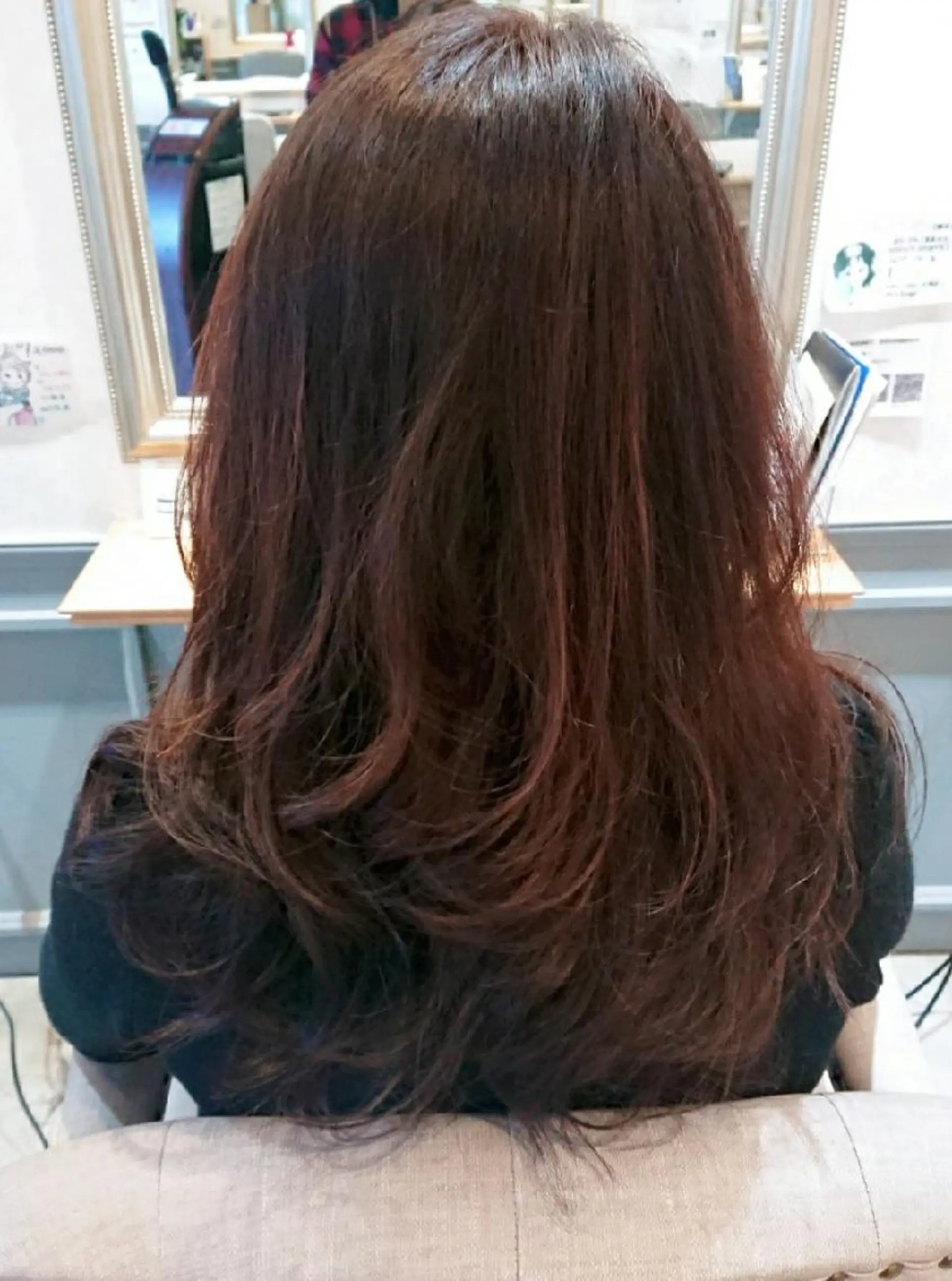 ロング カラー 赤松 摩美のヘアスタイル