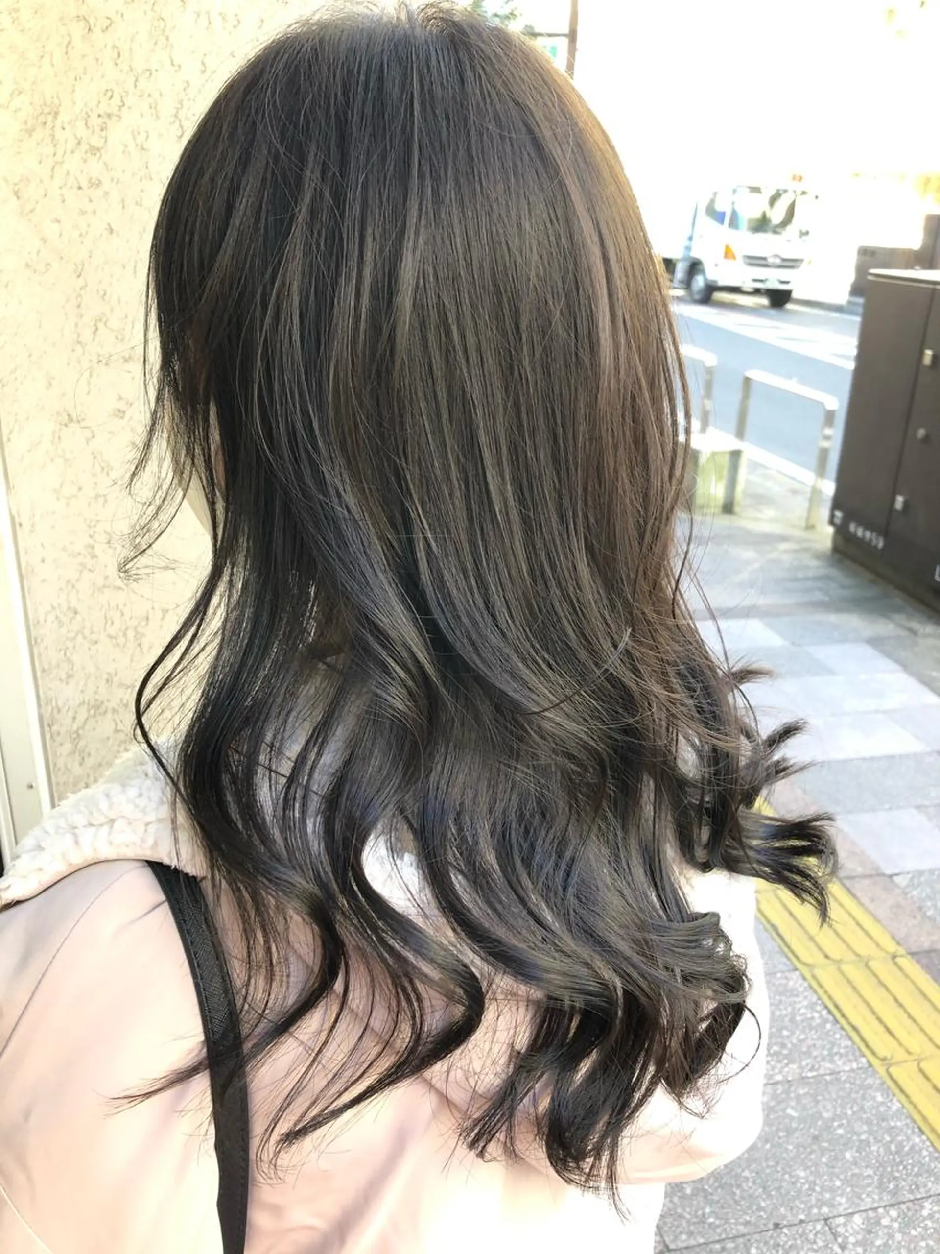 セミロング カラー CoCooN satoshiのヘアスタイル