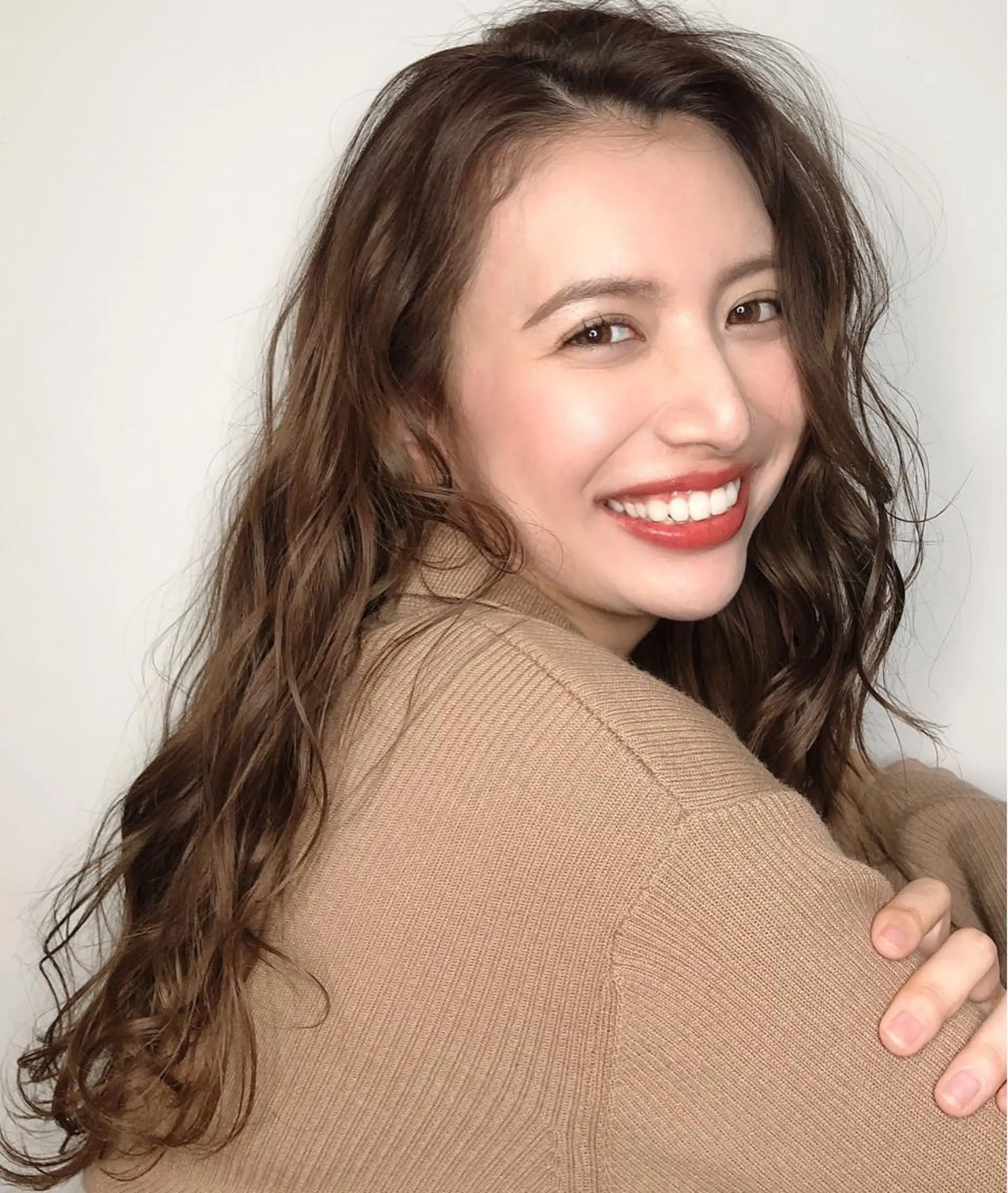 ロング 外国人風カラー ハイライト レイヤーカット 縮毛矯正 トリートメント ショート職人 美容師【KENTA】のヘアスタイル