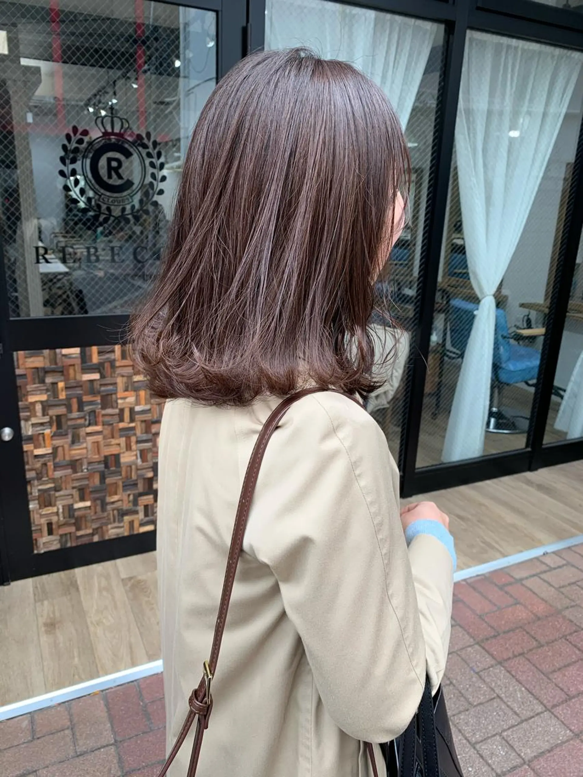 セミロング カラー ベージュカラー カット ヘアカラー トリートメント レイヤー/顔周り /AKARIのヘアスタイル