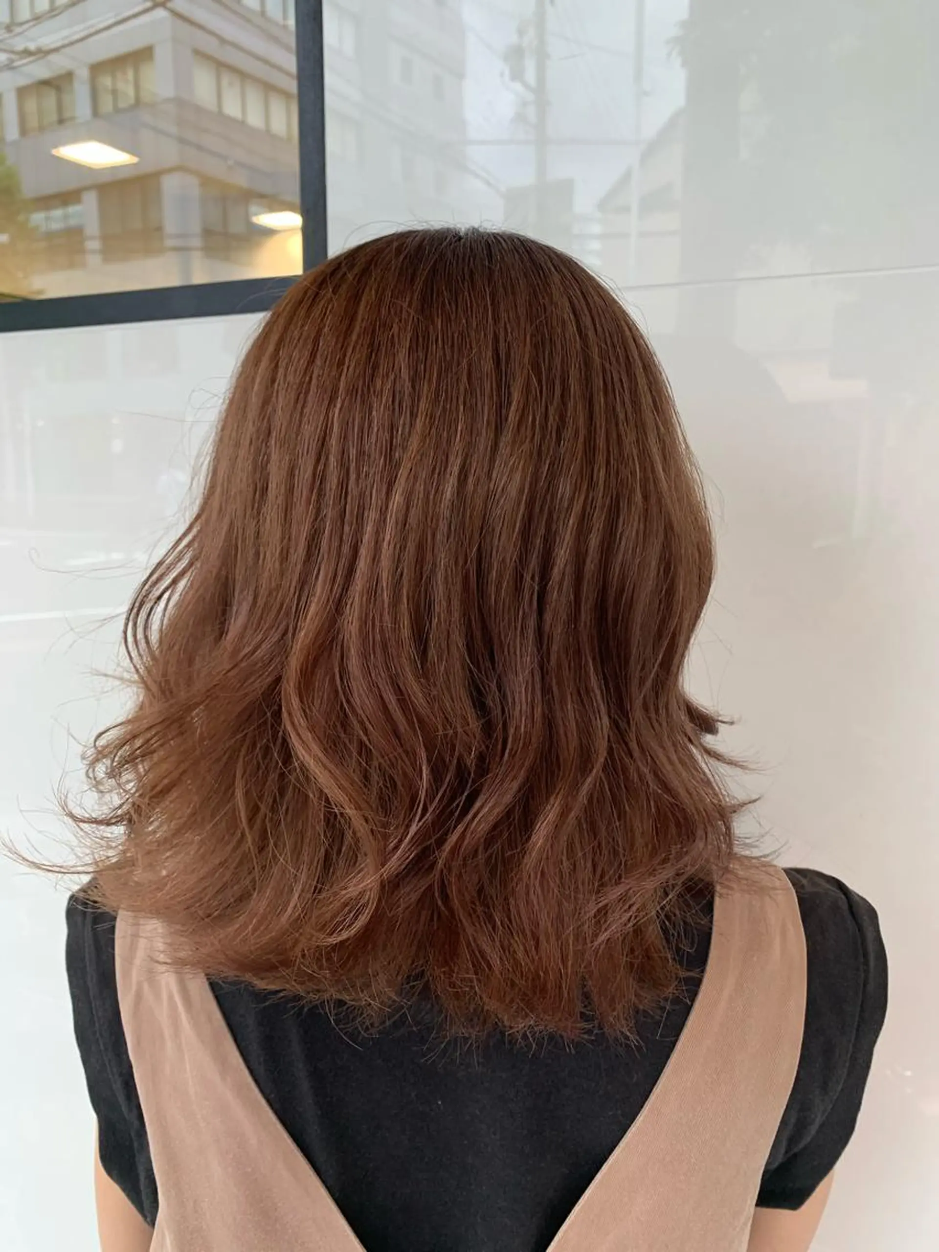 セミロング 山下恋佳/矢場町/ ブリーチ/ショートのヘアスタイル