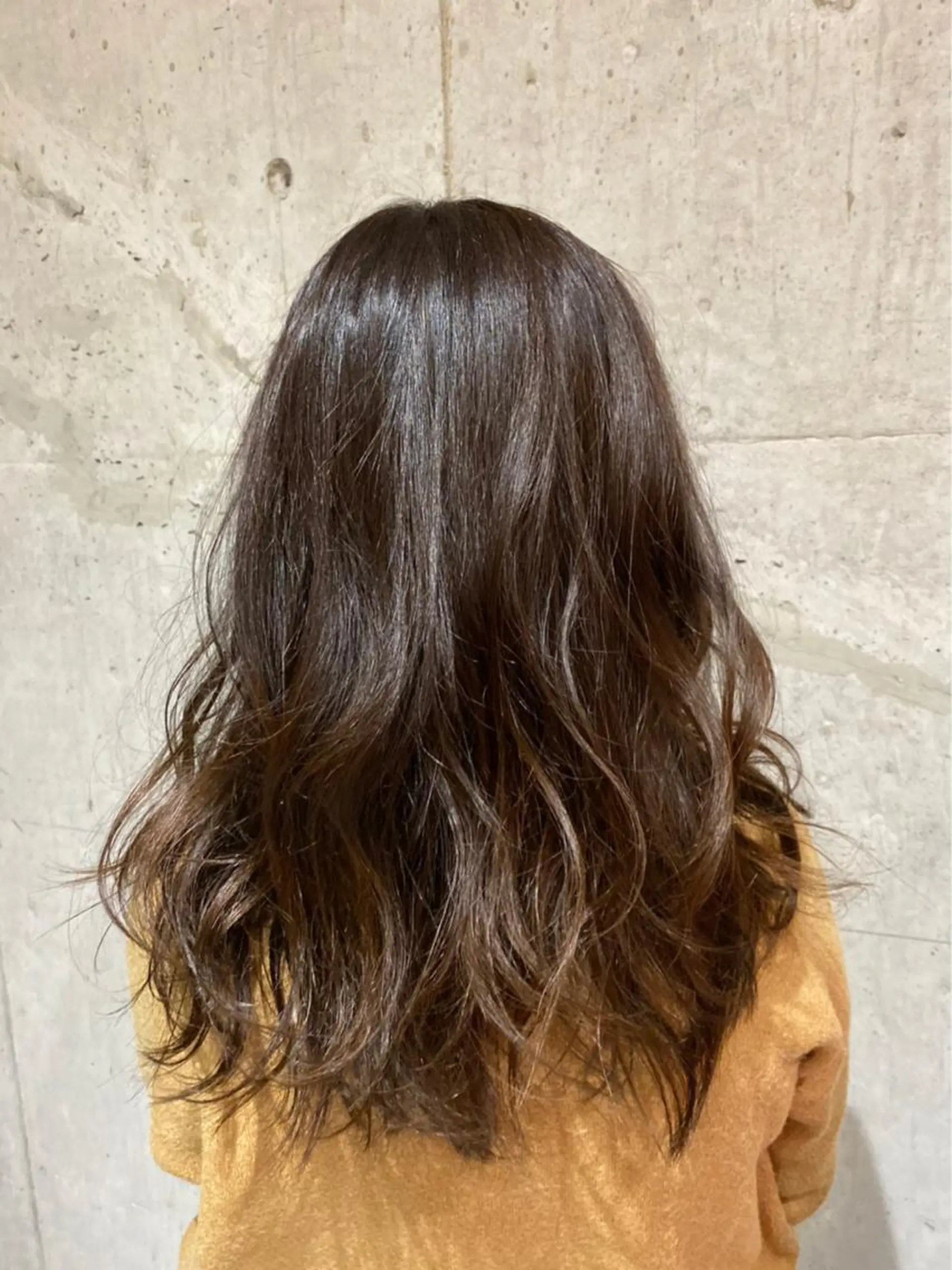 ロング カラー 三宅 涼馬のヘアスタイル