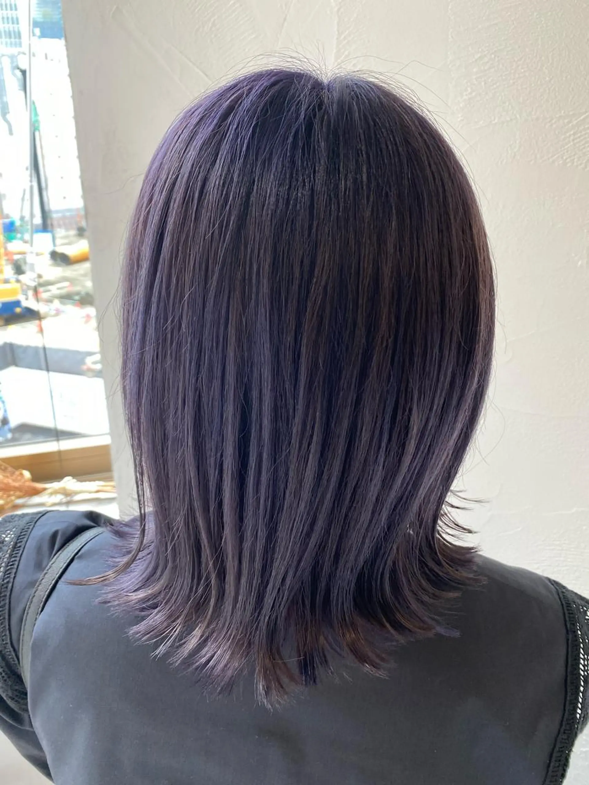 ミディアム カラー TOMOKO 髪質改善💫縮毛矯正のヘアスタイル