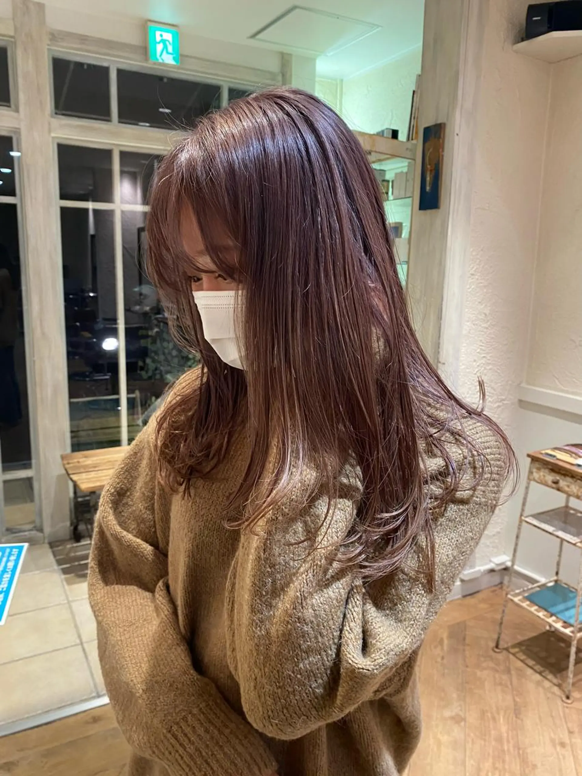 セミロング saya/似合わせ /透明感カラーのヘアスタイル