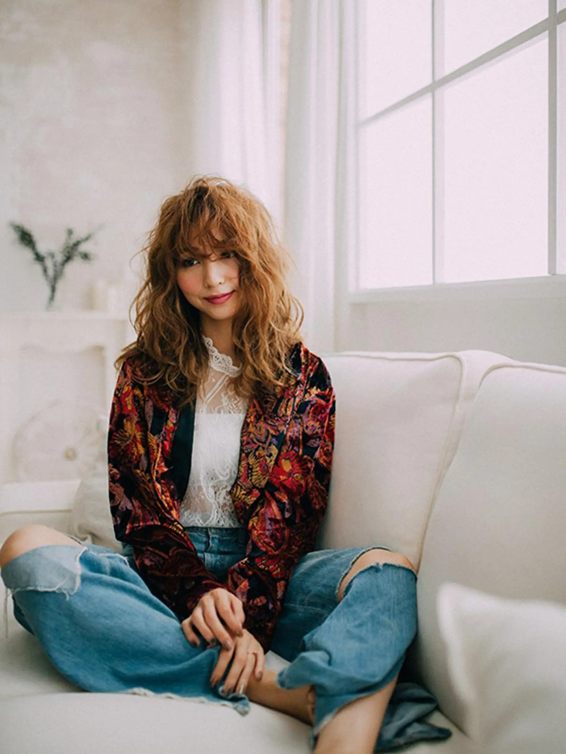 ロング カラー パーマ ヘアアレンジ 【公式】amble luxe池袋東口🩷のヘアスタイル