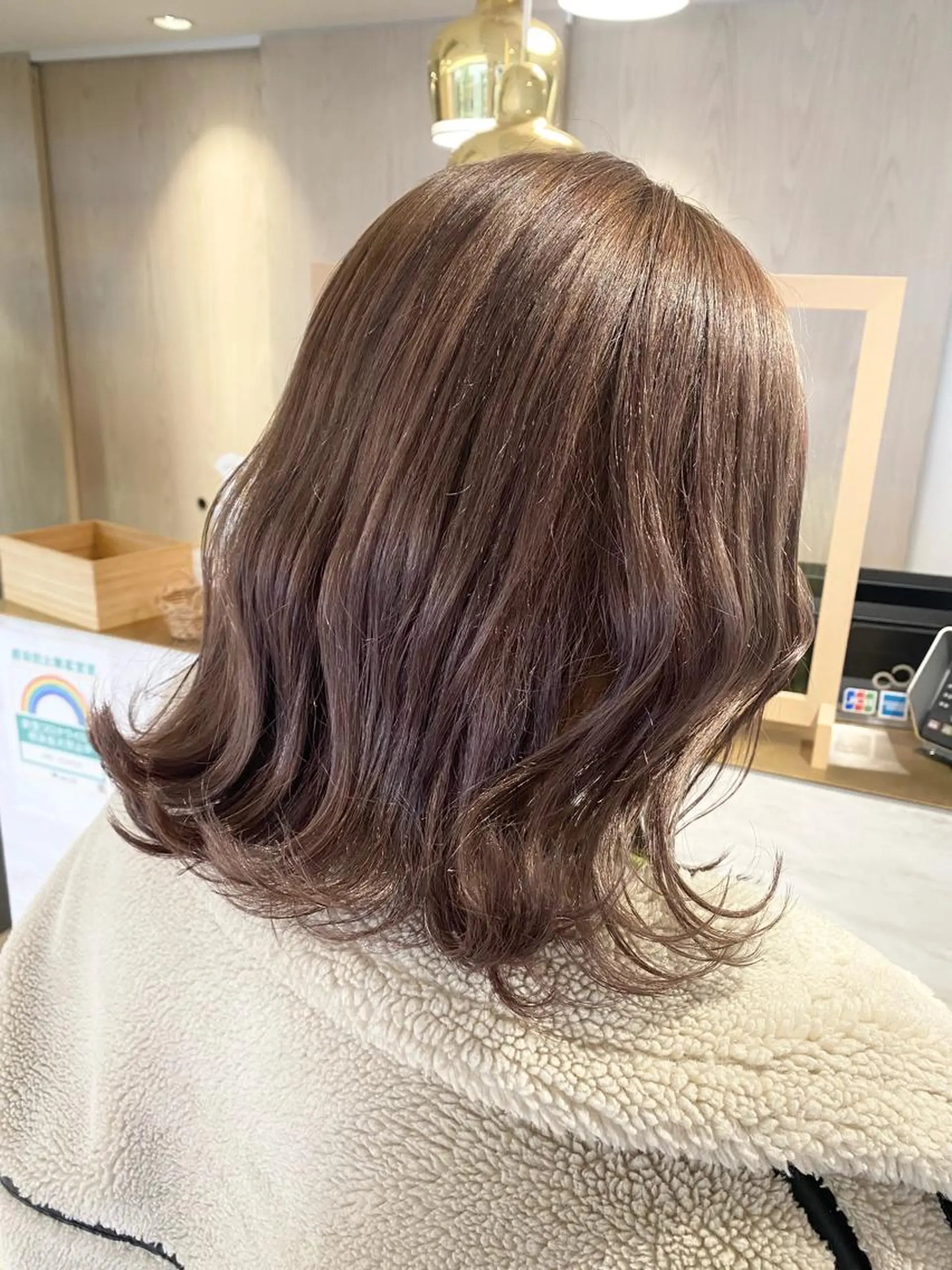 カラー BiBi 藤野あゆみのヘアスタイル