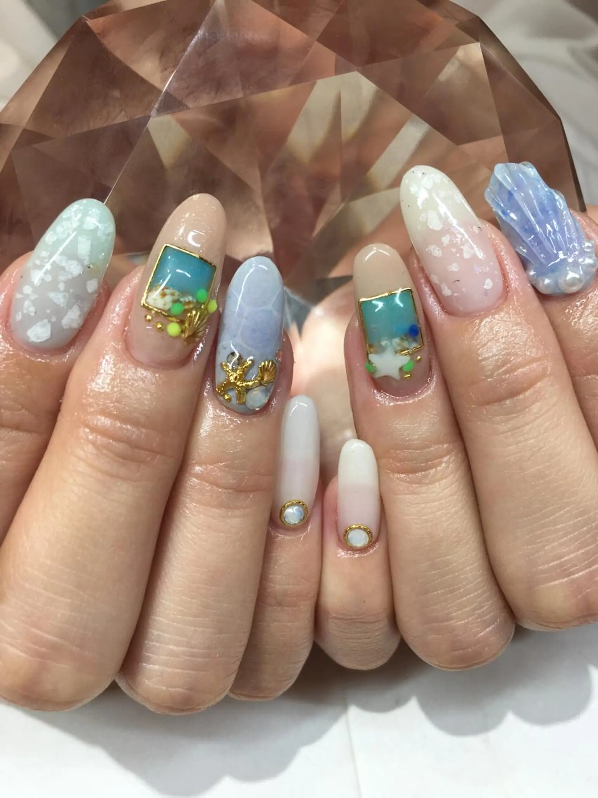 ネイル ハンドネイル glow_ nailのネイルデザイン