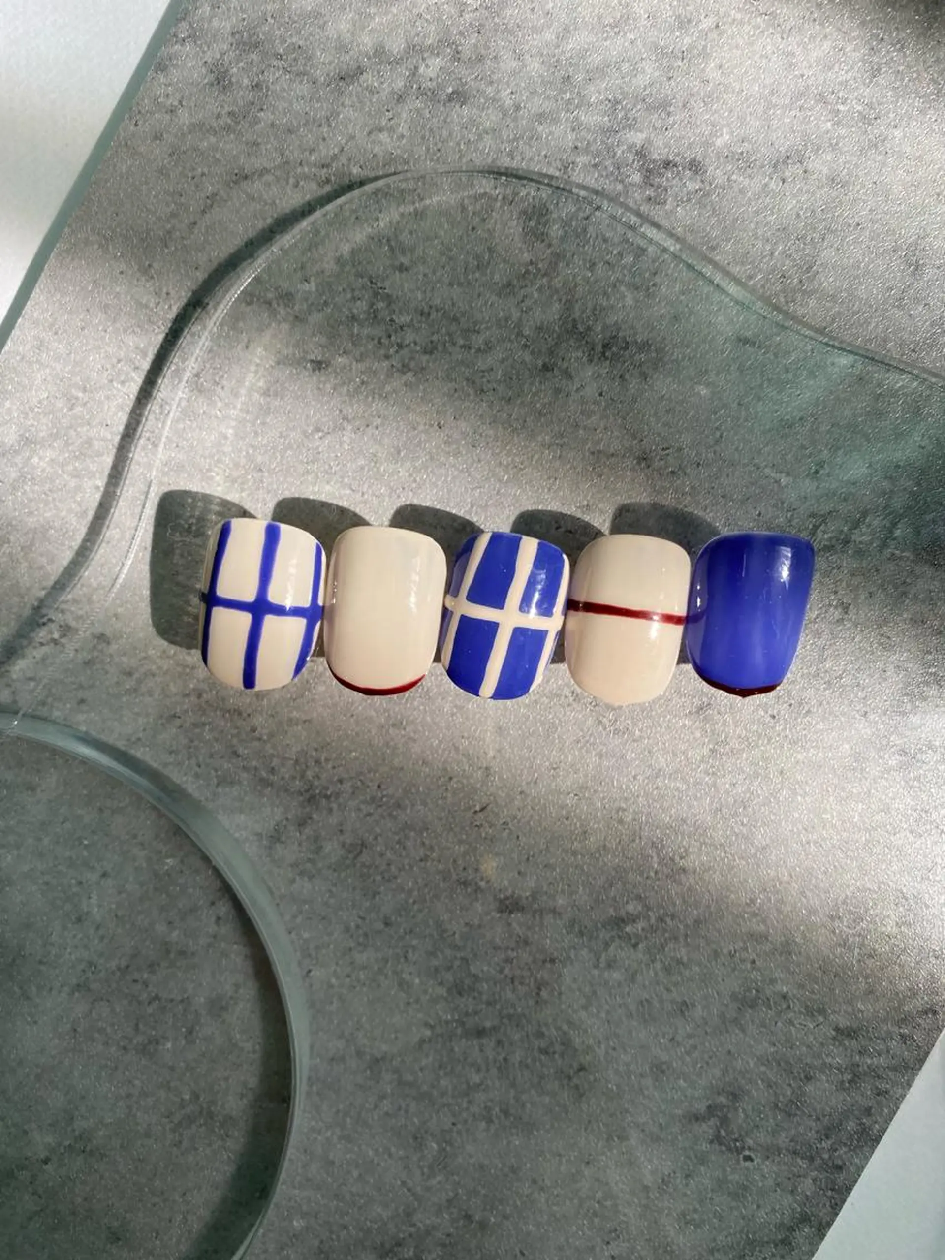 ネイル ハンドネイル 草加ニュアンスネイル 🌚hersのネイルデザイン