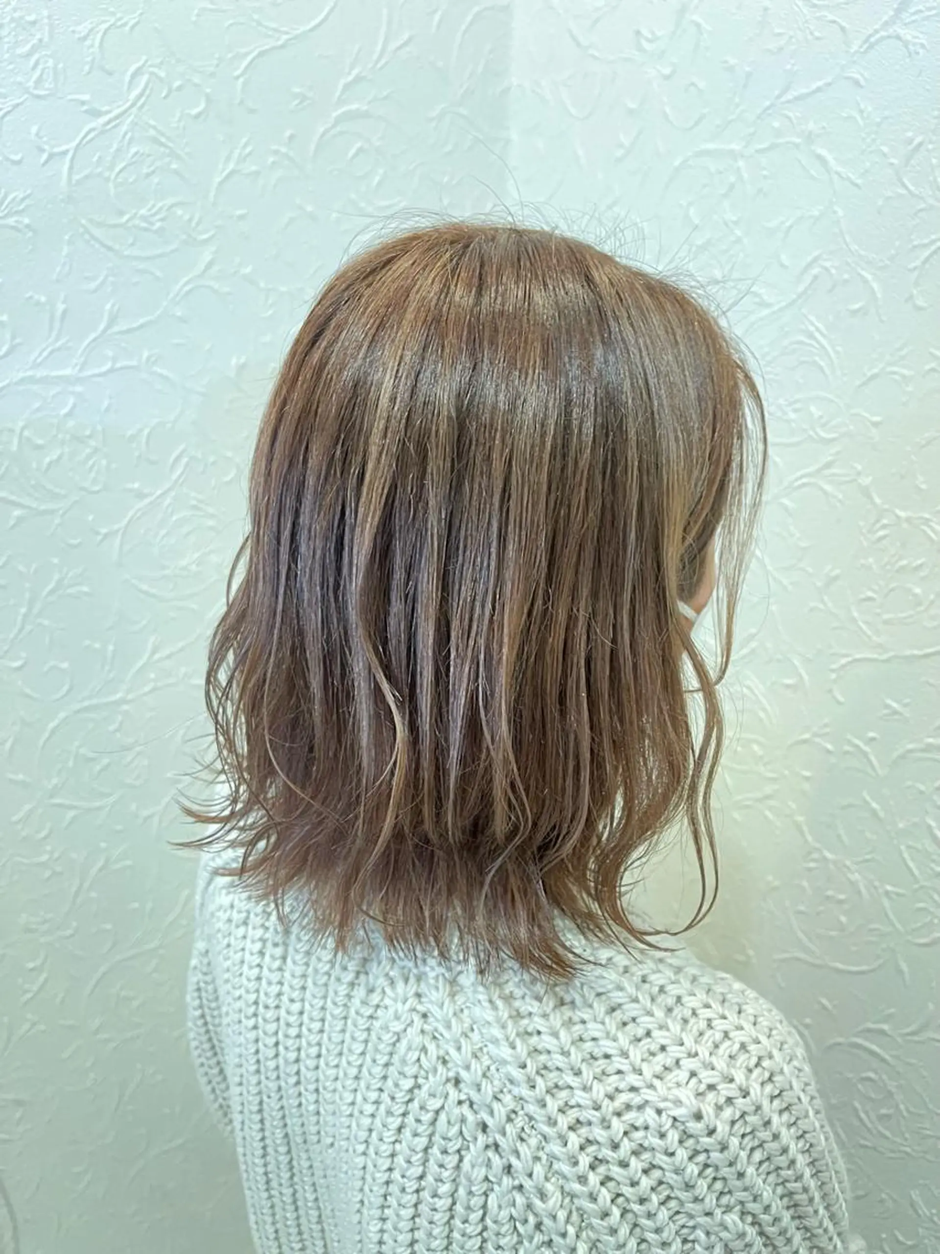 ミディアム 六反 仁哉のヘアスタイル