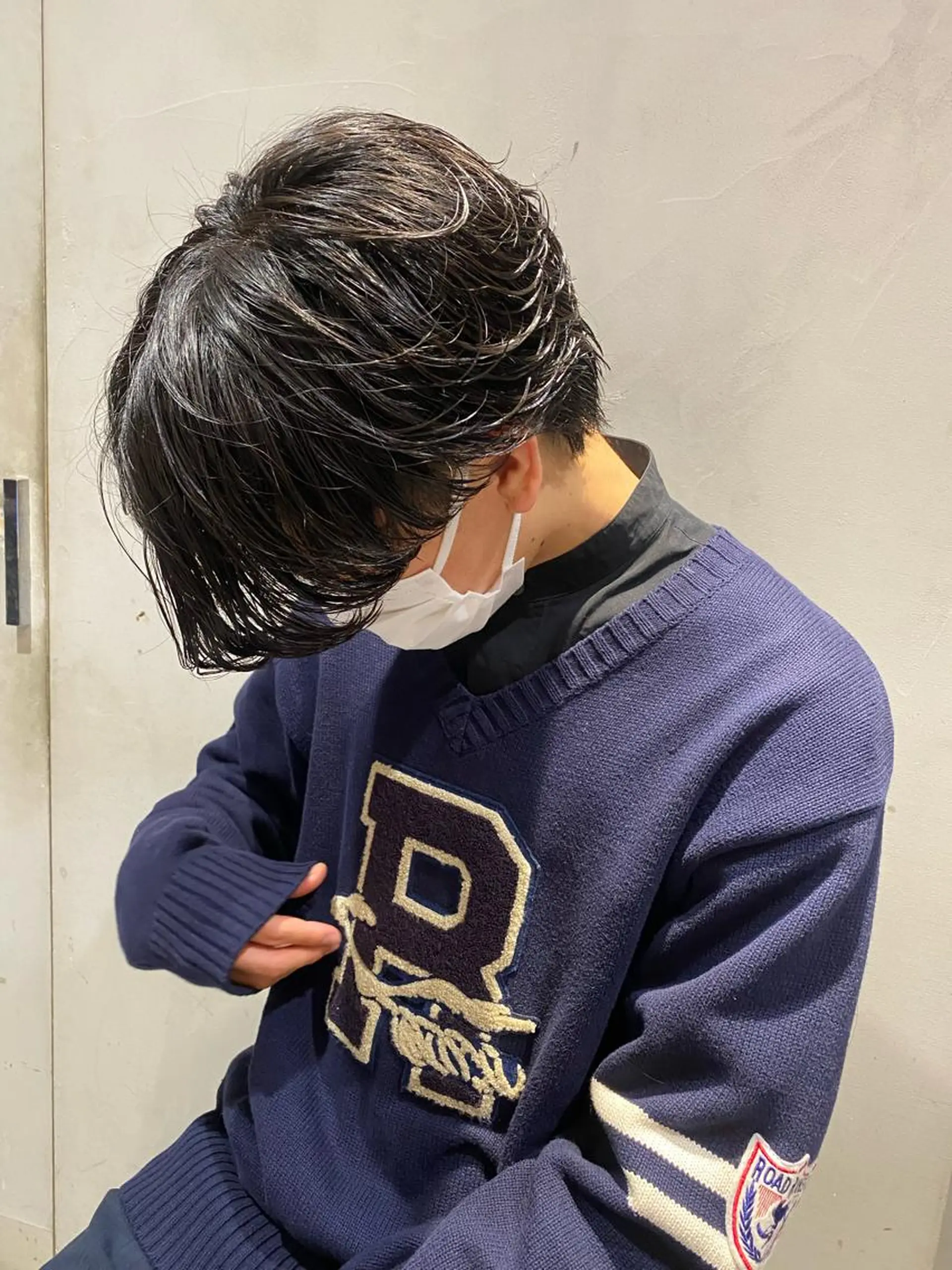 ショート パーマ メンズ 艶髪/ダークトーン 🩶丸山日向のヘアスタイル