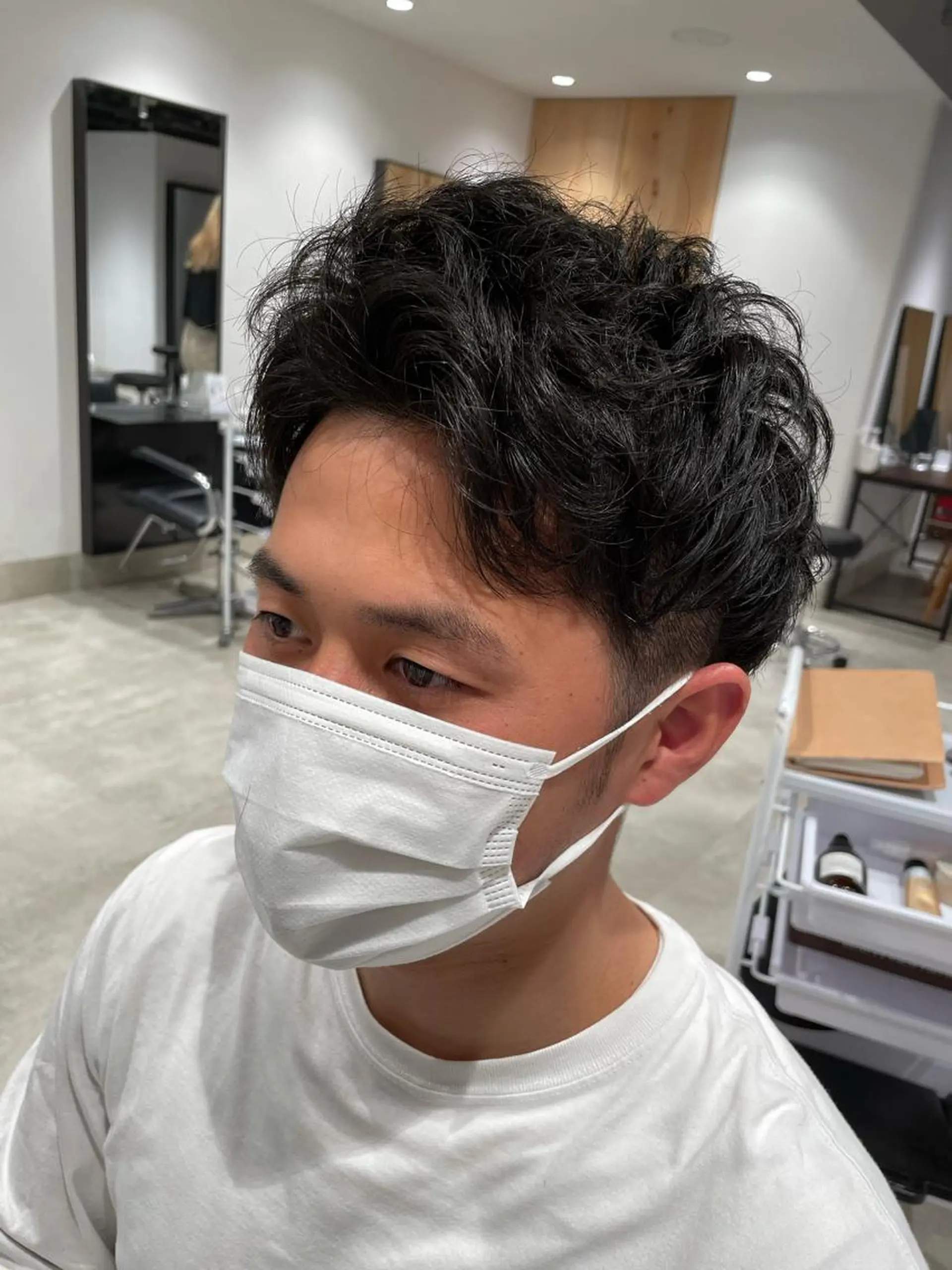 ショート カラー パーマ ヘアアレンジ メンズ パーソナルカラー合わ せたカラー🤍なつみのヘアスタイル