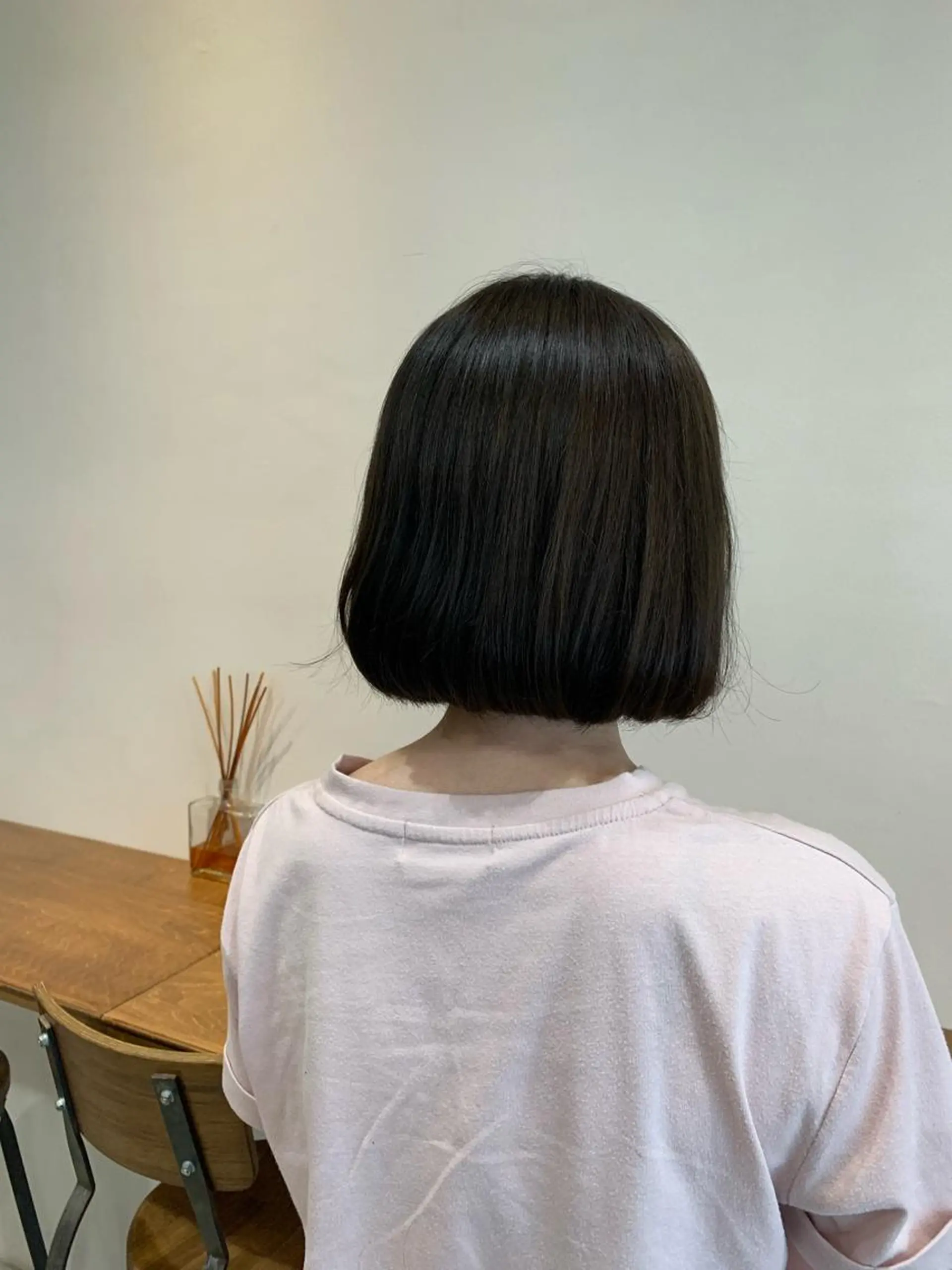 ショート ハイトーン/レイヤー 💜Akaneのヘアスタイル