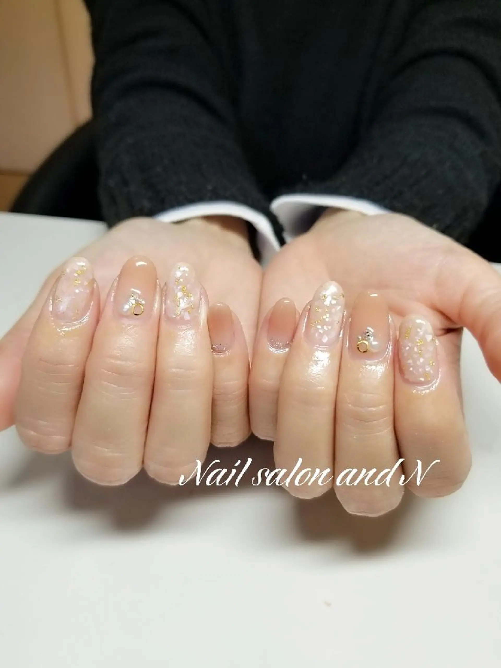 ネイル and Nのネイルデザイン