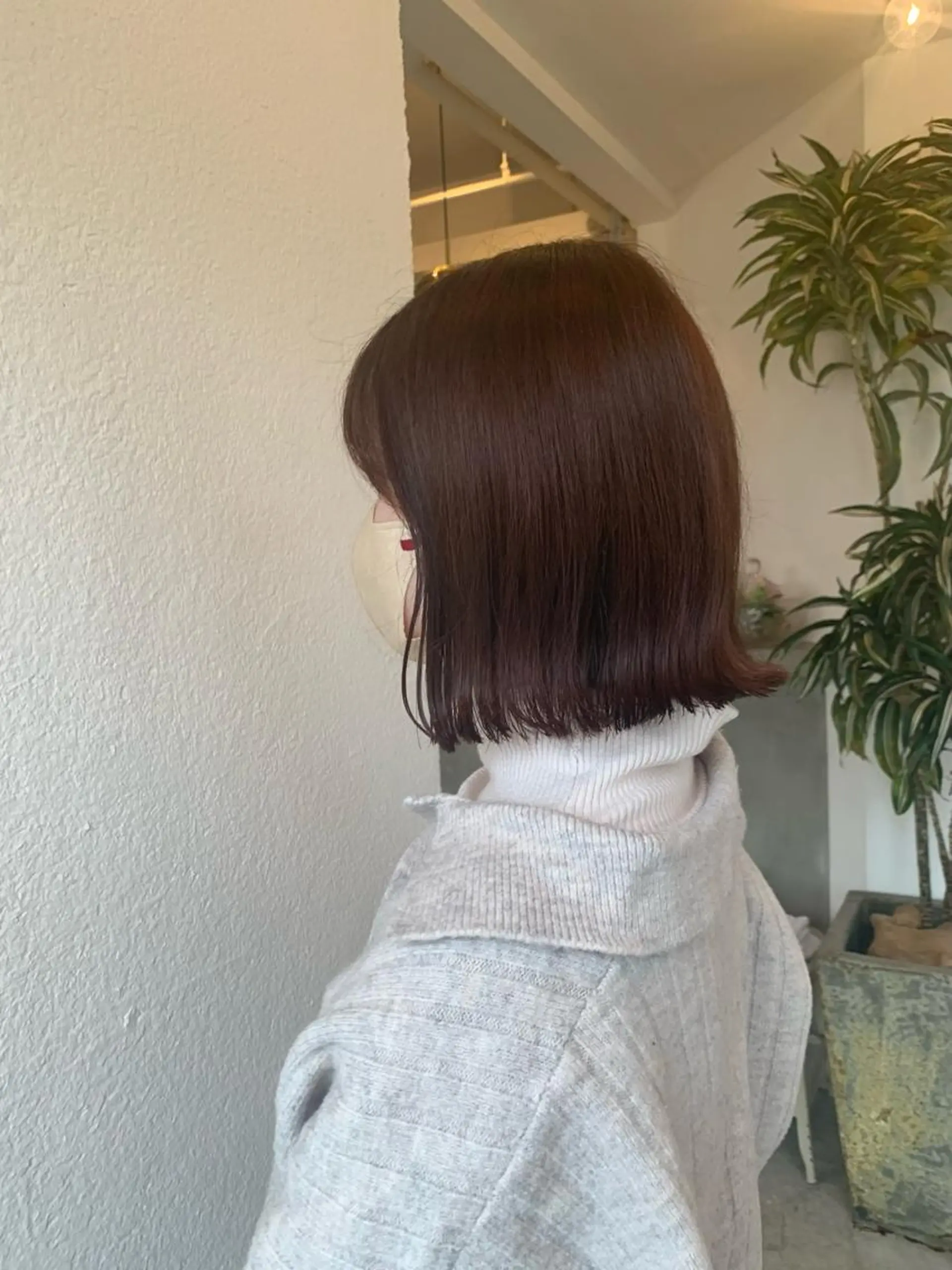 ミディアム ヘアアレンジ ボブ 外ハネヘア カット ヘアカラー 中西 未有のヘアスタイル