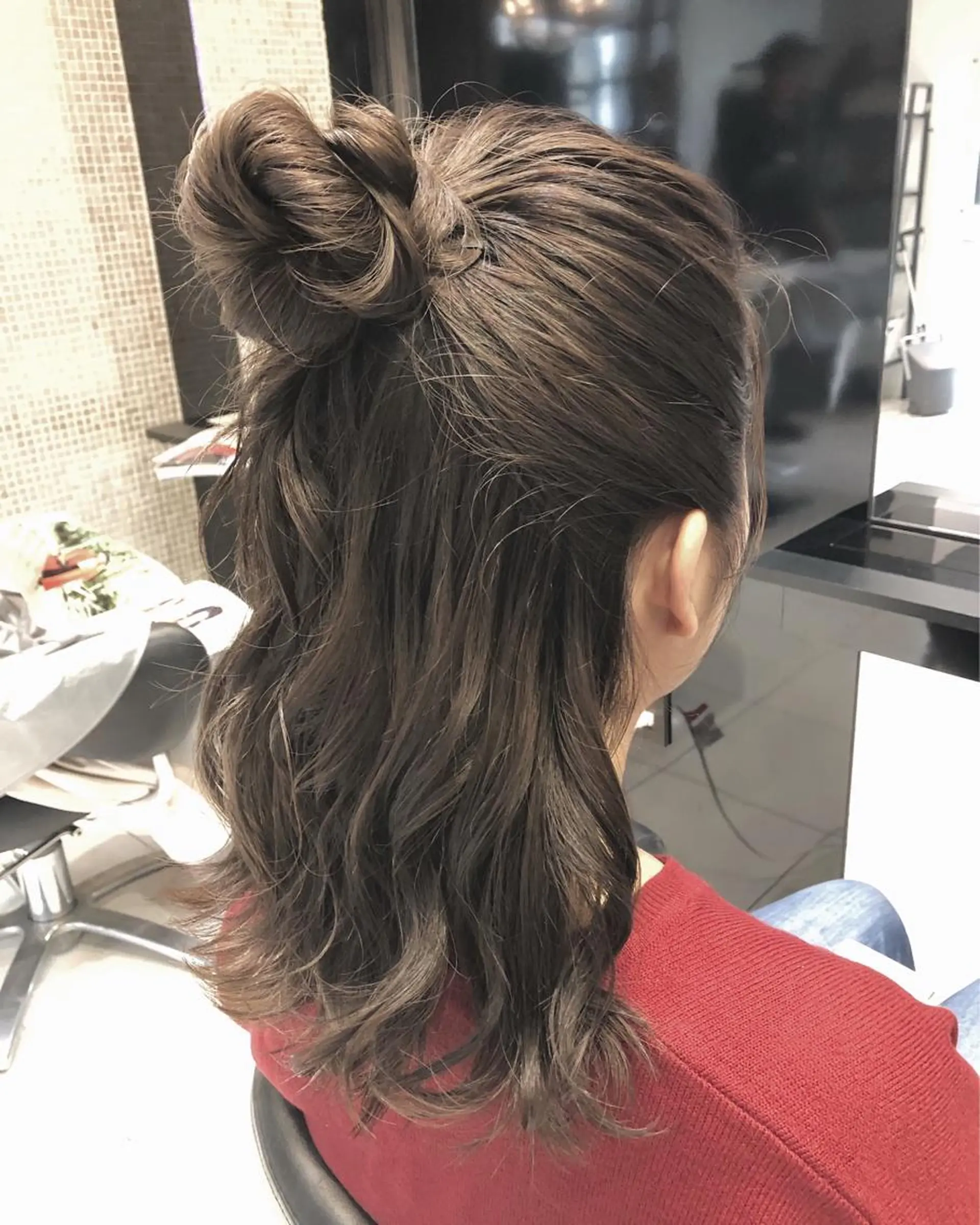 セミロング カラー アッシュ ベージュカラー カット ヘアカラー 女性リピ90%🍨 🩷佐藤みずきのヘアスタイル