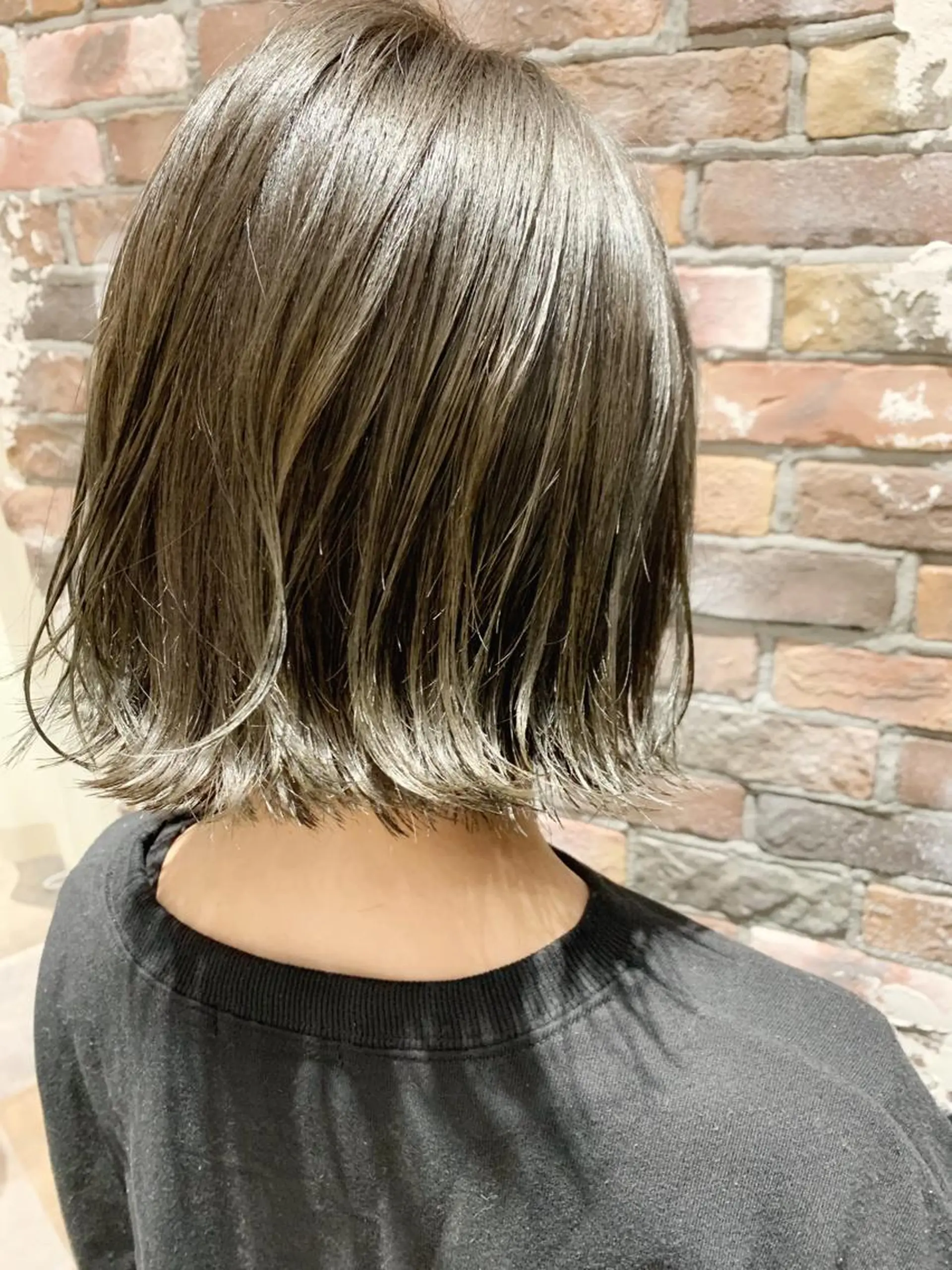 ミディアム ヘアカラー 佐藤 ナルトのヘアスタイル