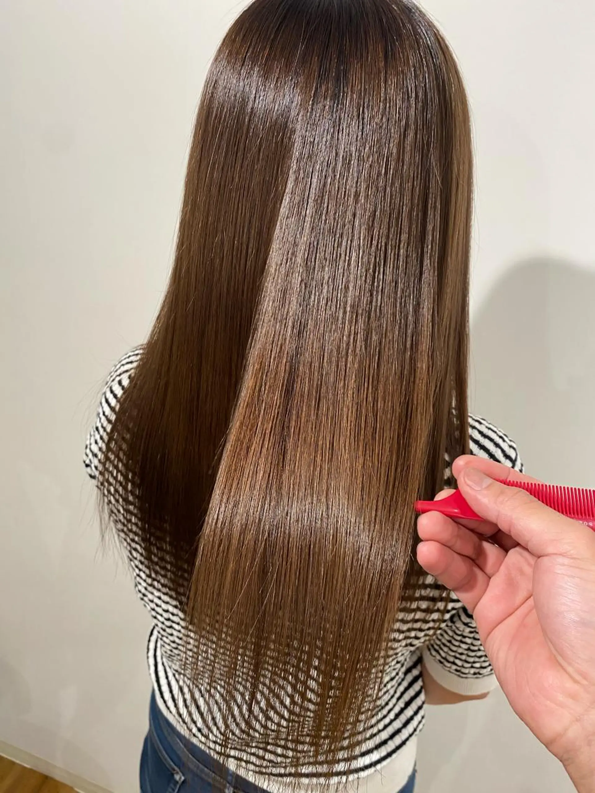 ロング くびれヘア 外国人風カラー トリートメント 夜23時まで予約🉑 reverieあきらのヘアスタイル