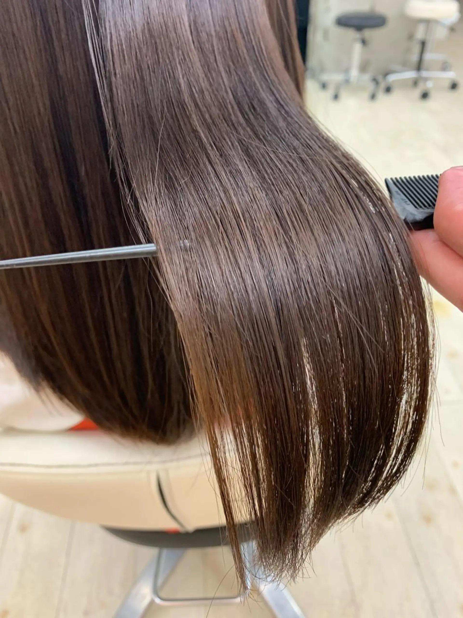 セミロング 心斎橋/海外レイヤー 募集中三好玲奈のヘアスタイル