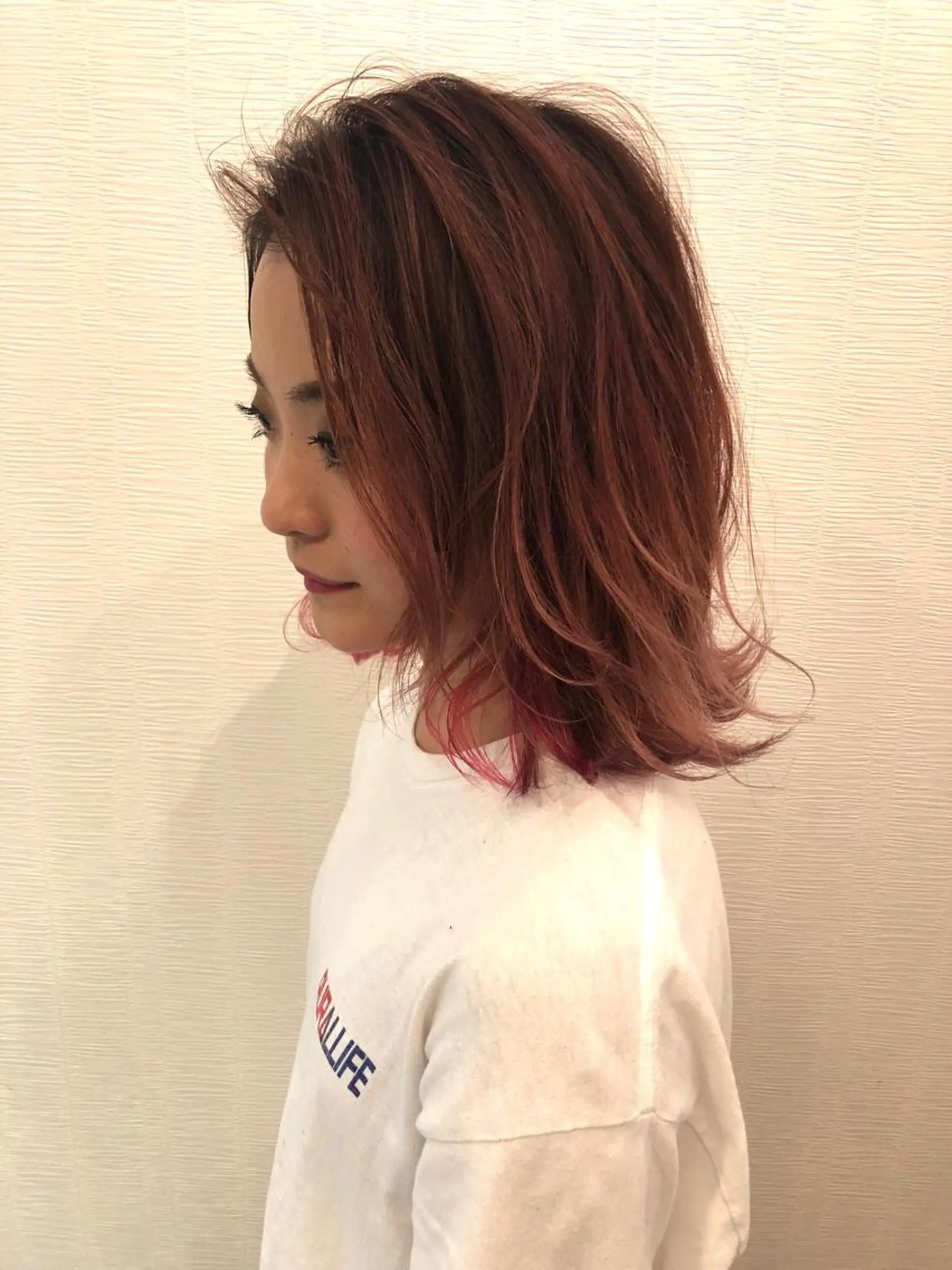 ミディアム カラー グラデーションカラー インナーカラー ピンクカラー 平川 友希子のヘアスタイル