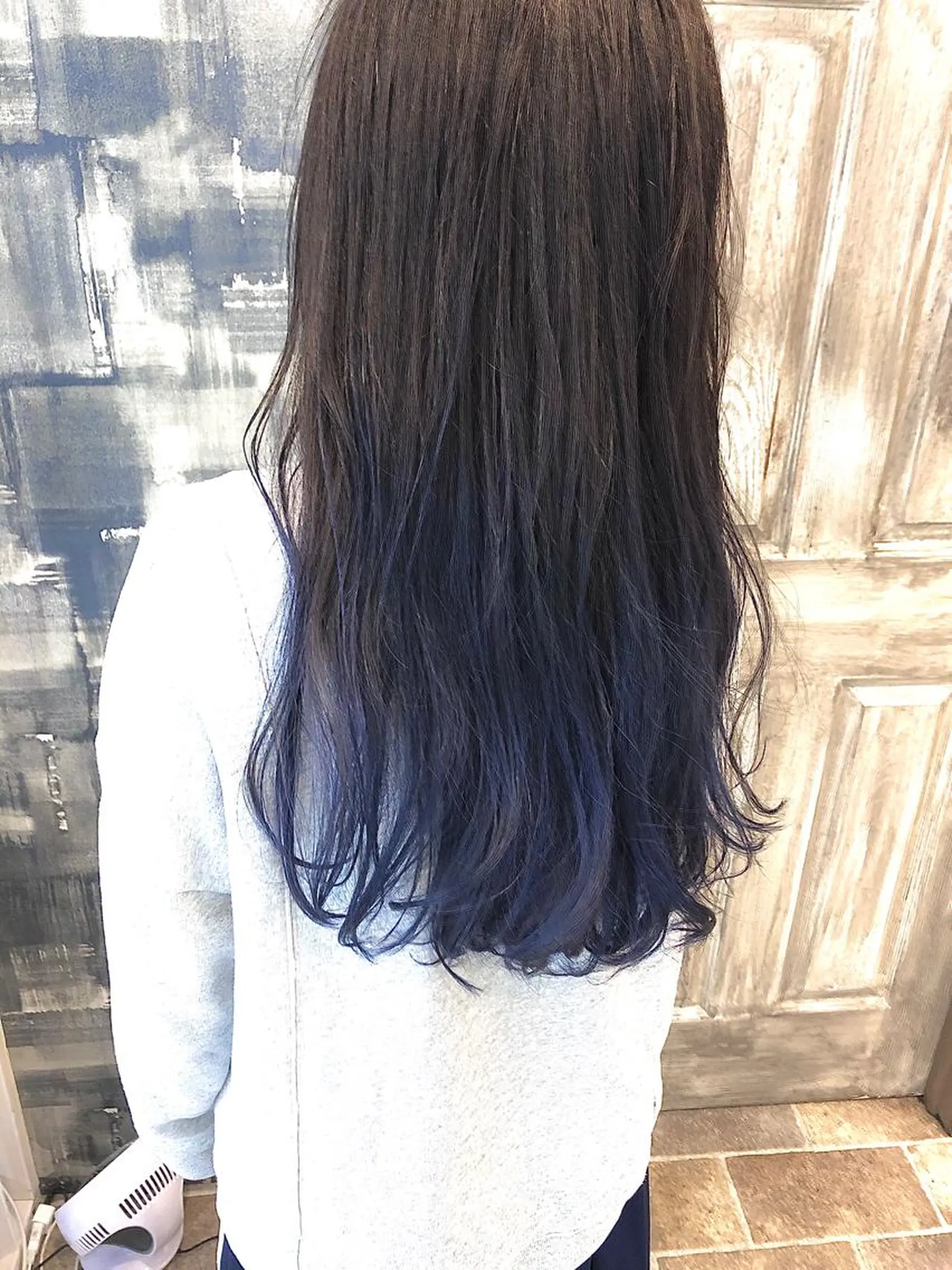 ロング カラー 日高 香織のヘアスタイル