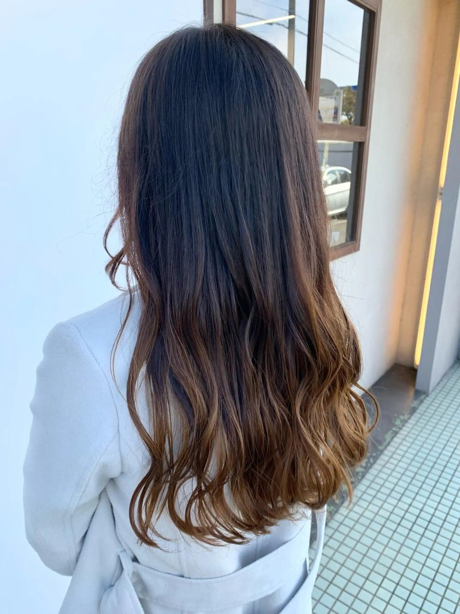 ロング 田中 紫苑のヘアスタイル