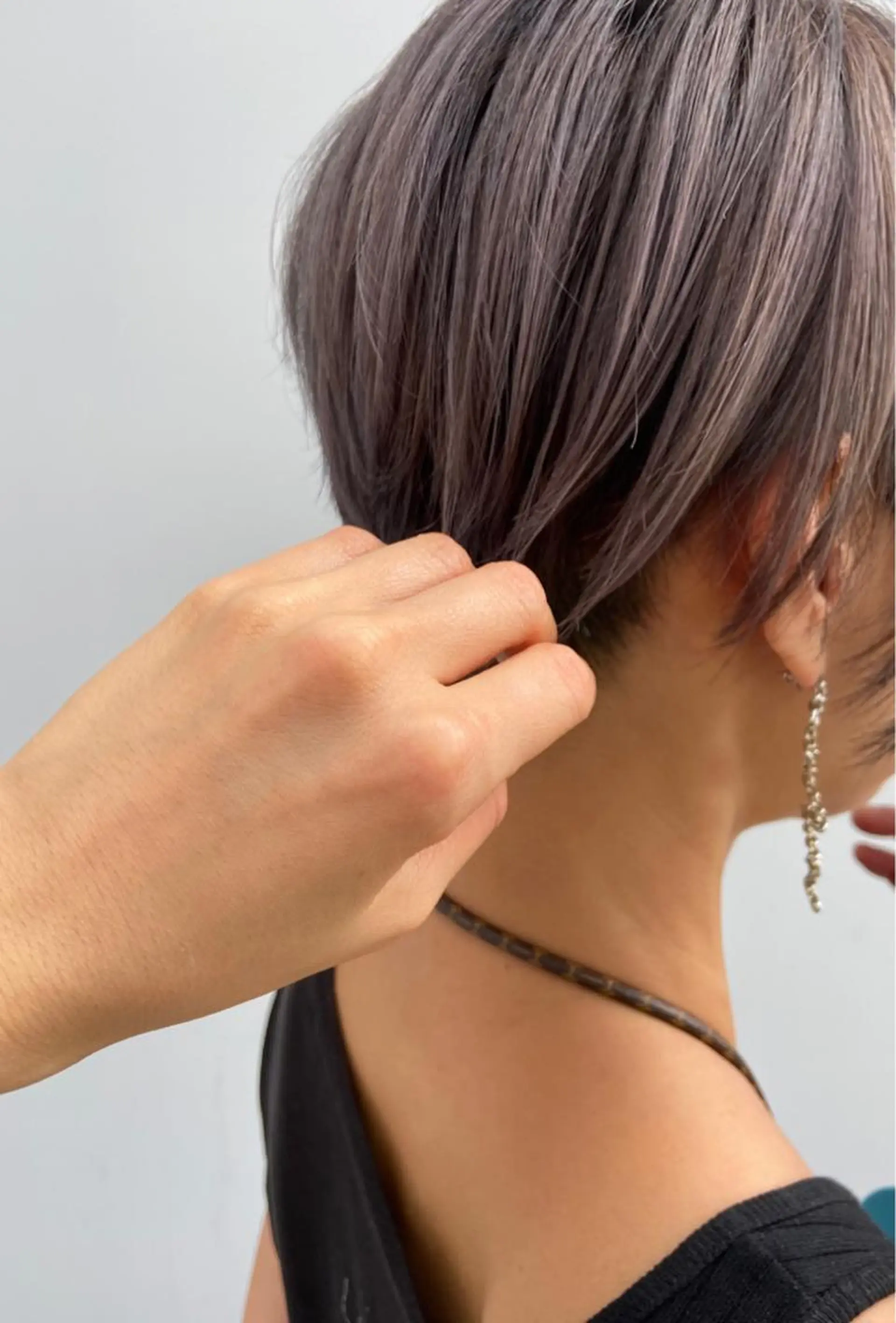 ショート カット ヘアカラー トリートメント ヘッドスパ 小田 莉加子のヘアスタイル