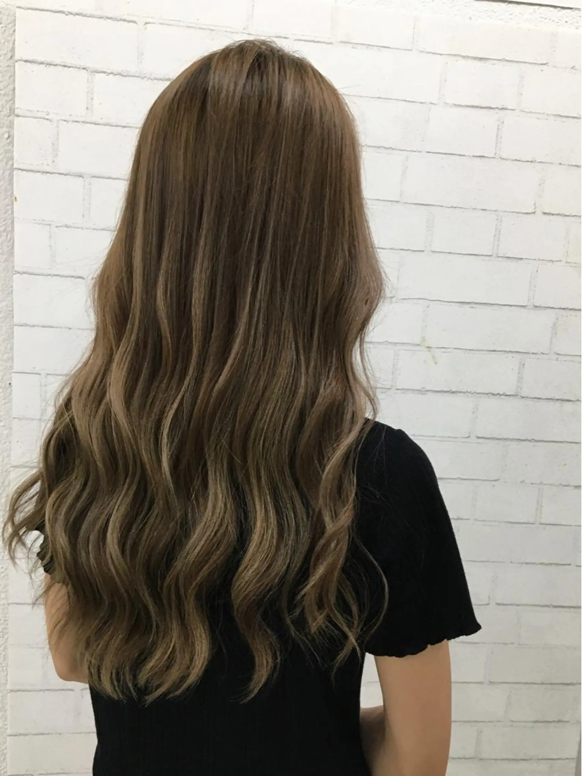 カラー 宇田川 直輝のヘアスタイル