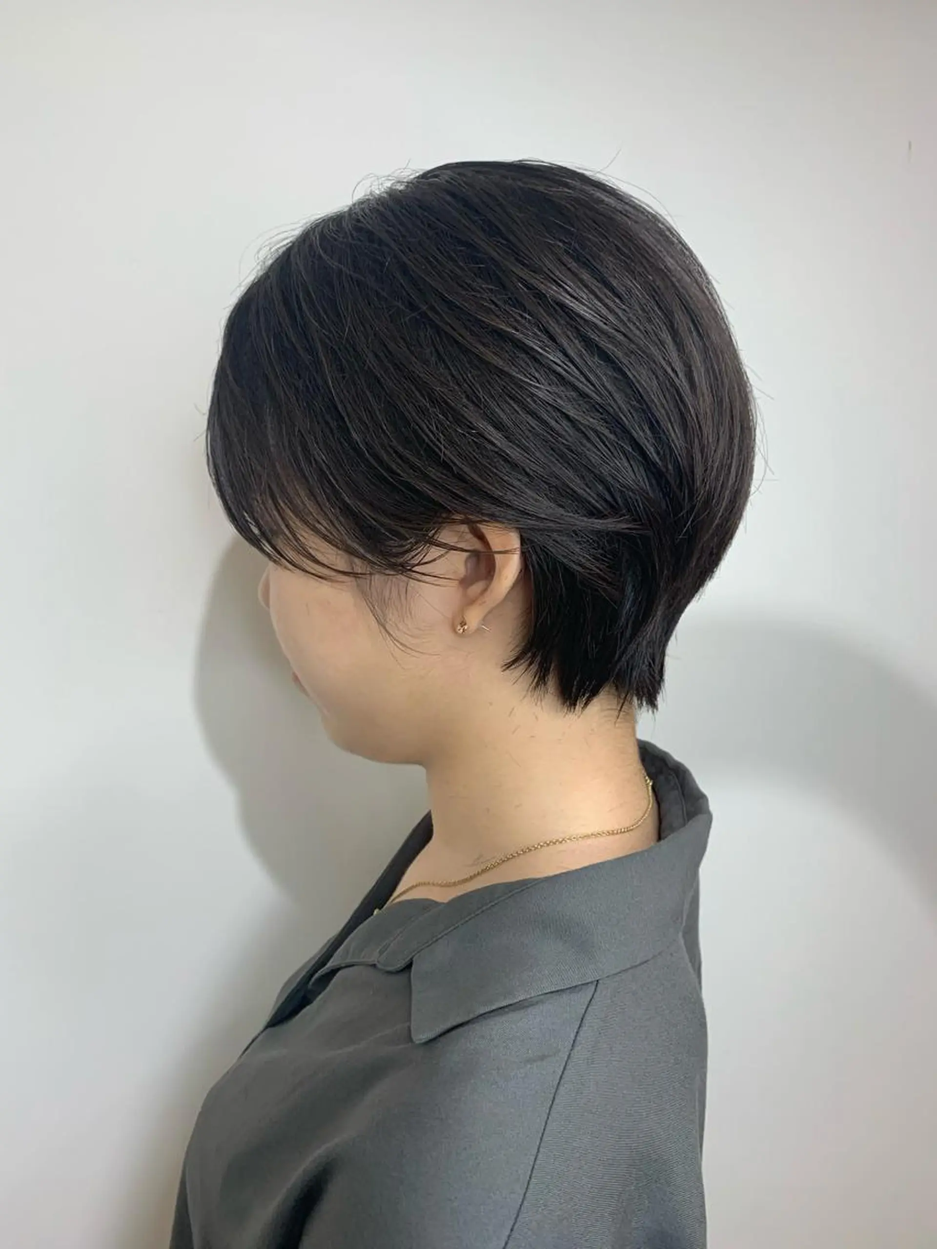 ショート ハイライト✖️ 暗髪🤎Nahoのヘアスタイル