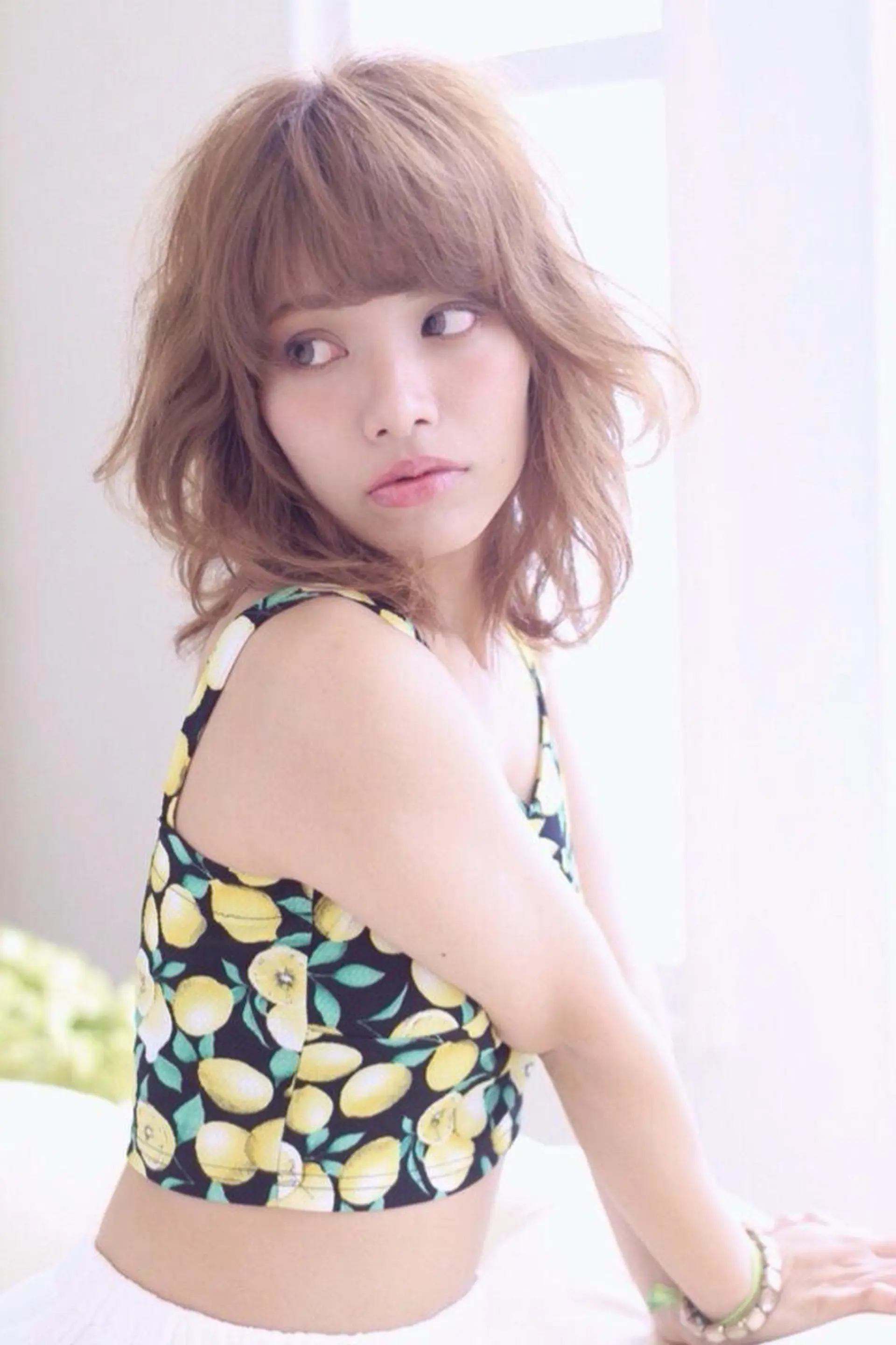 セミロング カラー 心斎橋韓国ボブ 好原良真のヘアスタイル