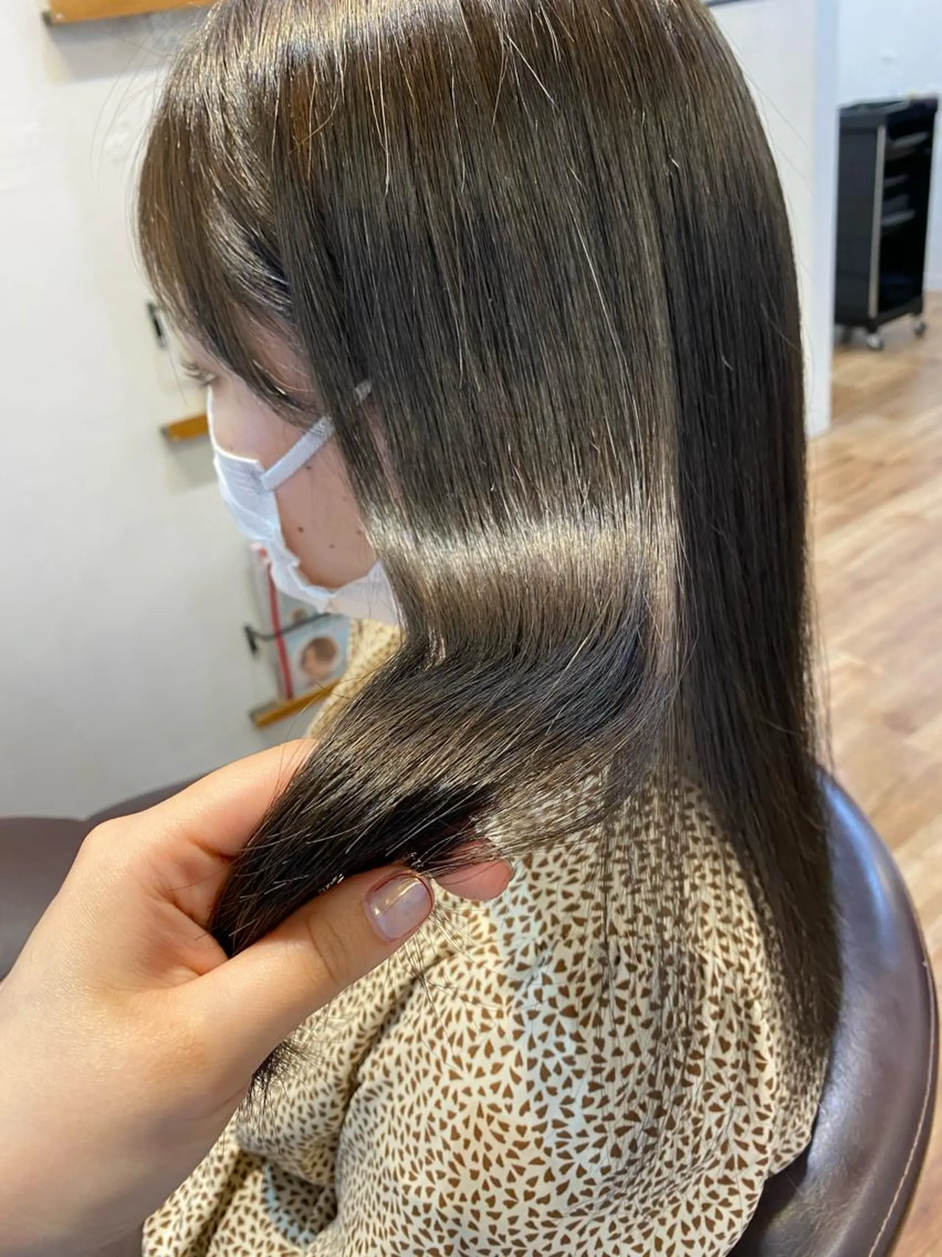 ロング カラー 🥣 hashi 🛋️のヘアスタイル