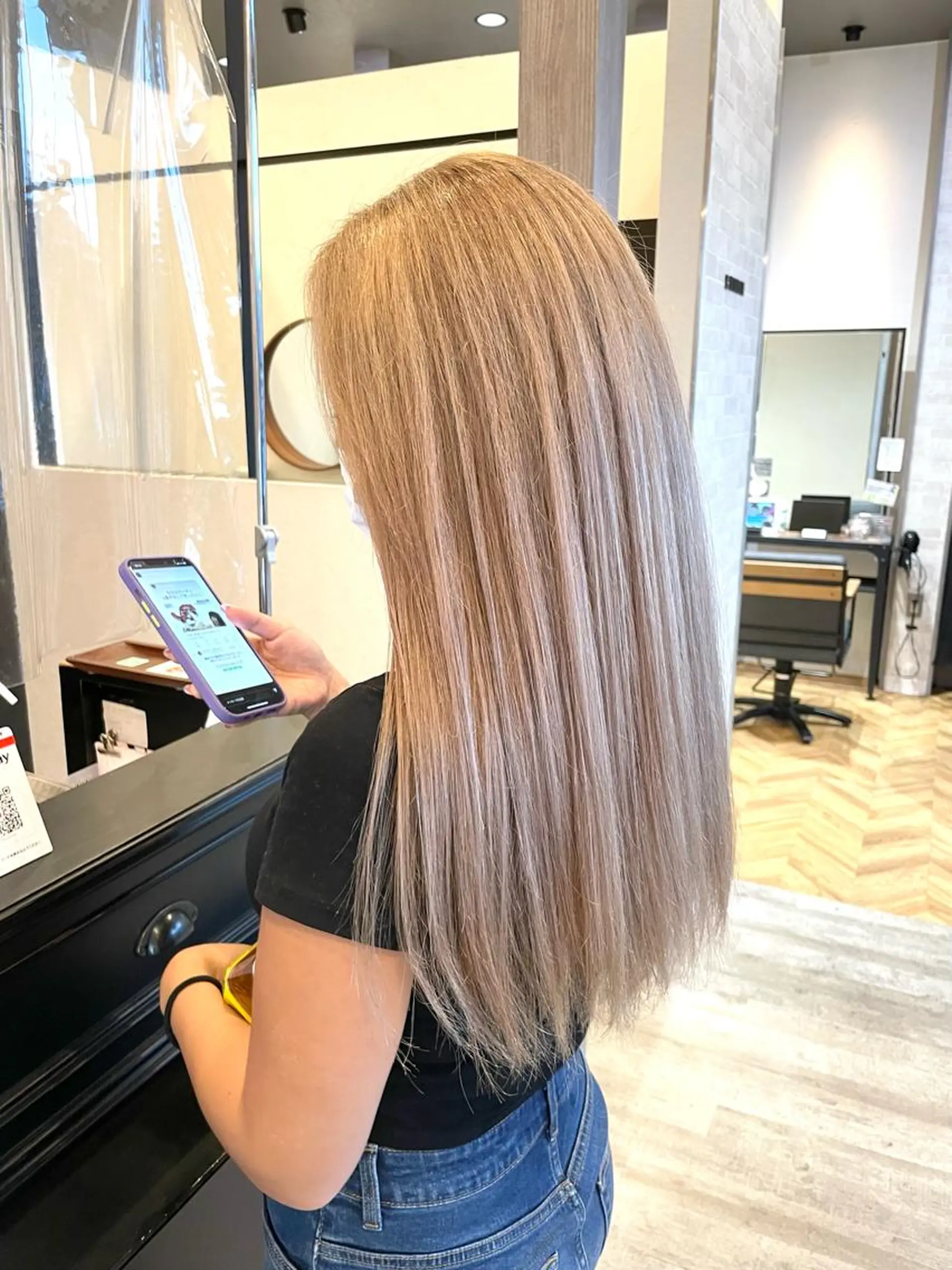 ロング カラー 田中   麗彩也のヘアスタイル