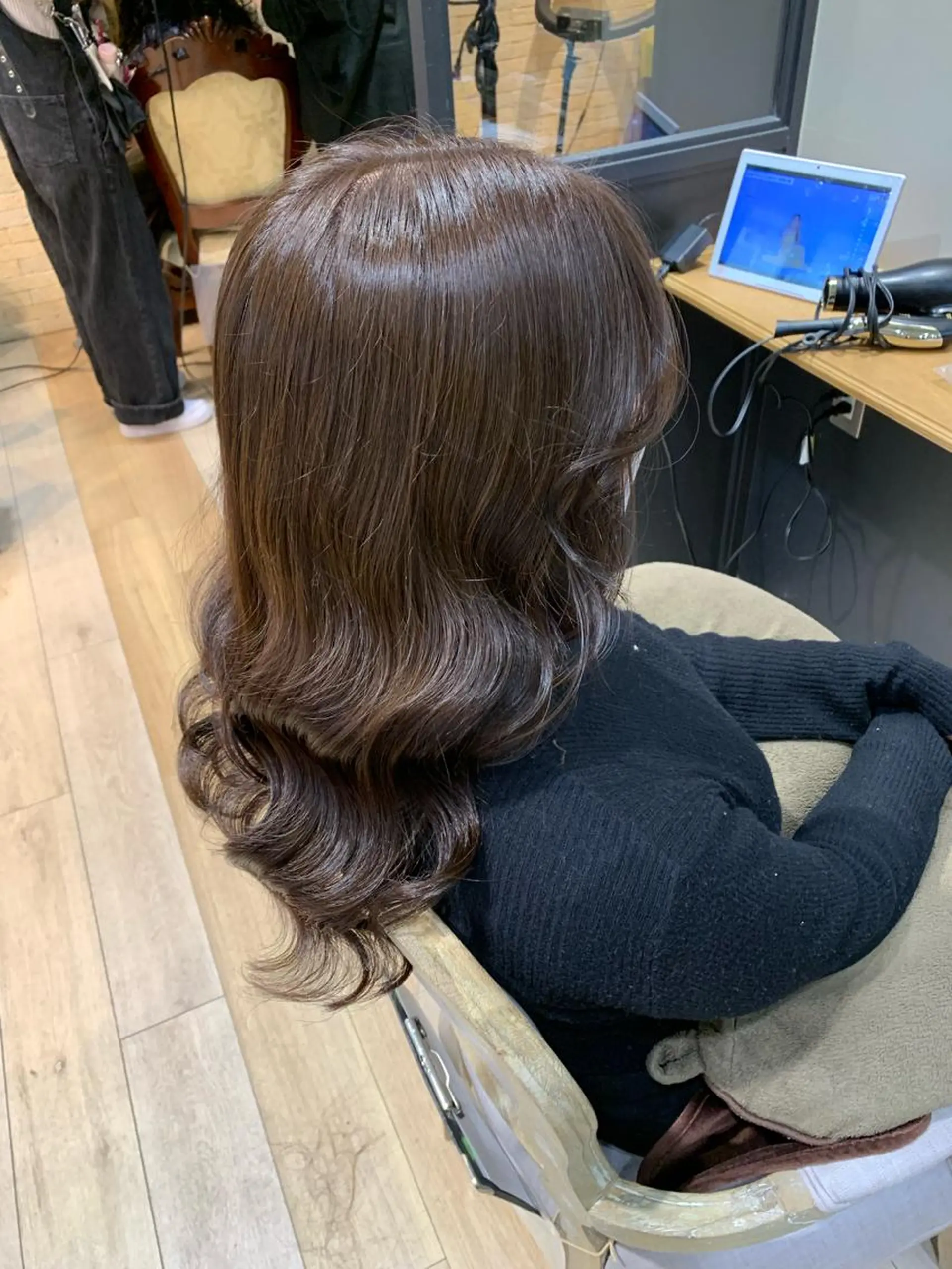 ロング カラー アッシュ アッシュブラウン ブラウンカラー 艶髪レイヤー上田 紗也🇰🇷💗のヘアスタイル