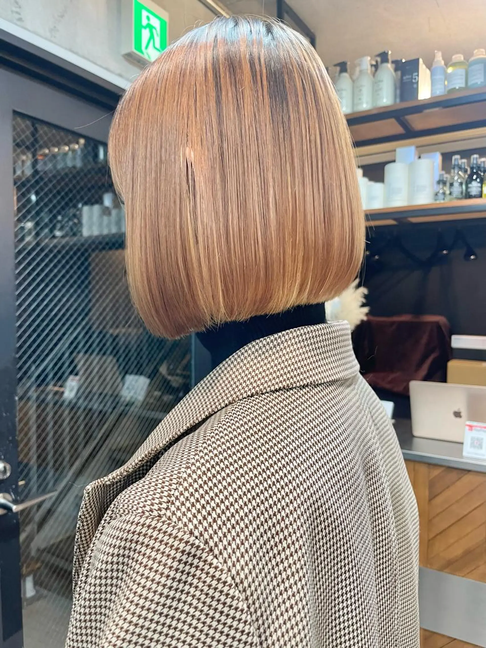 ショート ショートボブ ハンサムショート ボブ くびれヘア ハイライト カット ヘアカラー トリートメント ショートボブ髪質改善 縮毛矯正のプロ山道潤のヘアスタイル