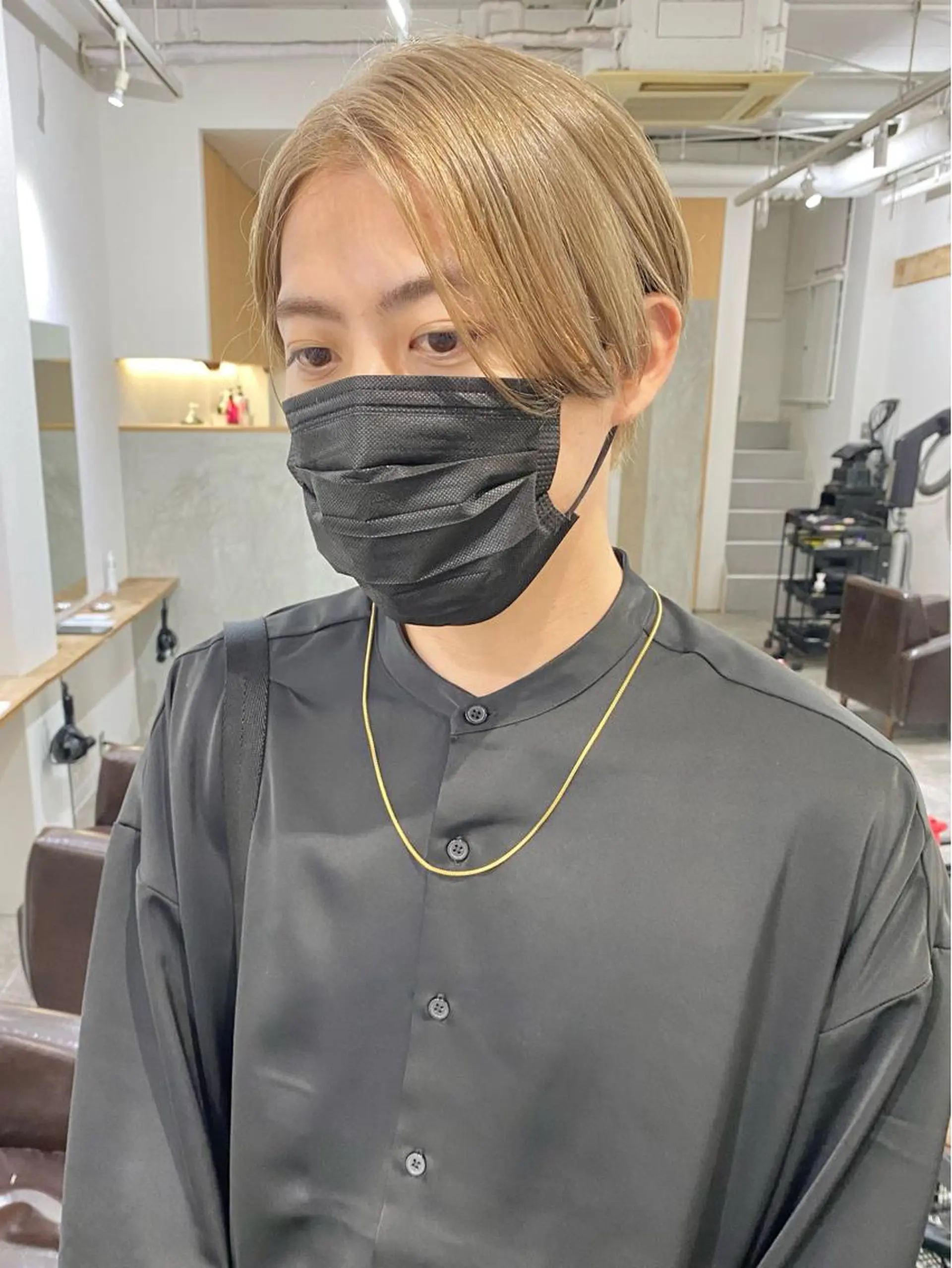 ショート カラー メンズ ハンサムショート ブロンド ショートヘア カット ヘアカラー トリートメント 森貴裕/ベージュ/ パーマ/オリーブのヘアスタイル