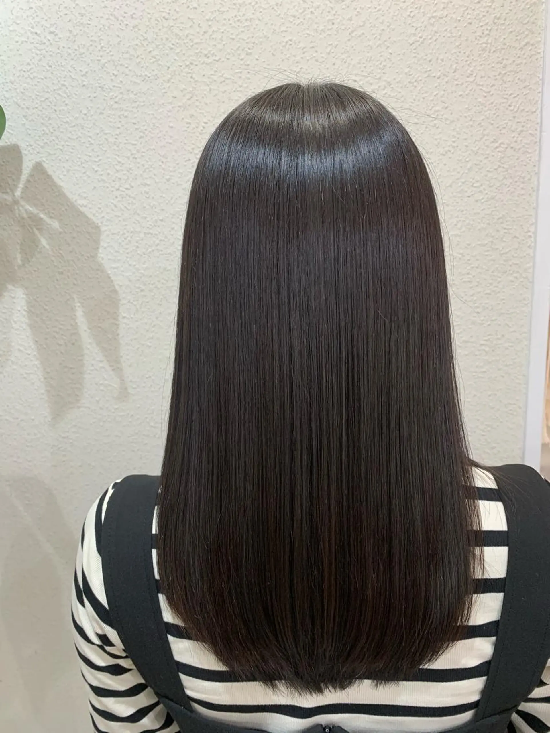 セミロング 縮毛矯正 トリートメント LINO west 髪質改善サロン🏝のヘアスタイル