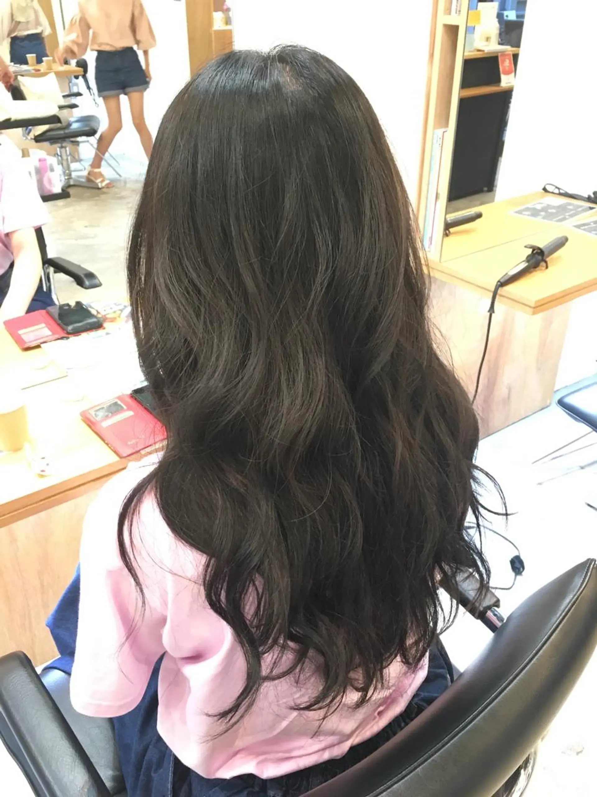ロング カラー ブリーチ ブラウンカラー ダークブラウン メンズ眉毛ITSUK Iメンズ専門　新宿の眉毛・アイブロウイメージ