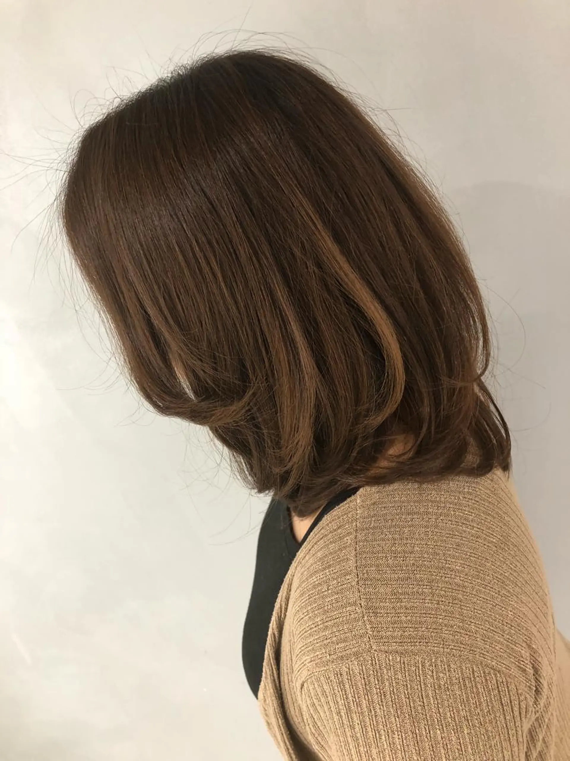 ミディアム ミディアムレイヤー レイヤーカット 髪質改善イノアカラー 富澤ショウタのヘアスタイル