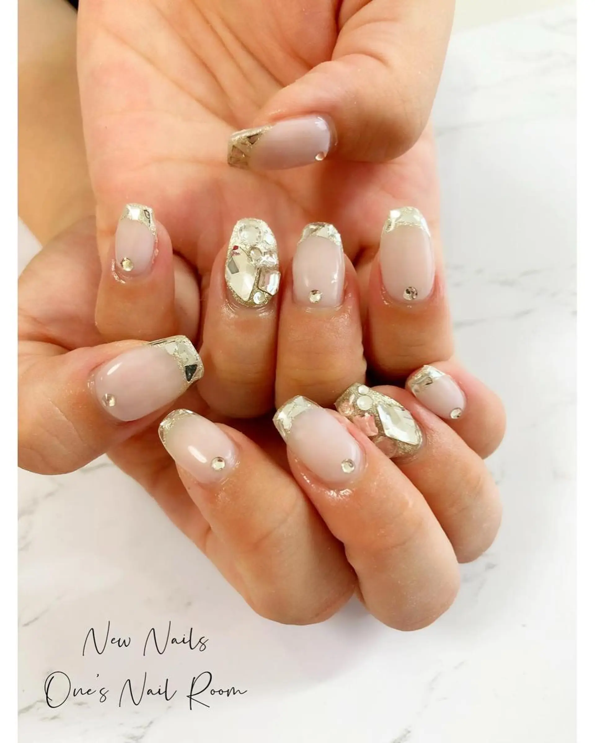 ネイル ハンドネイル One's Nail Roomのネイルデザイン