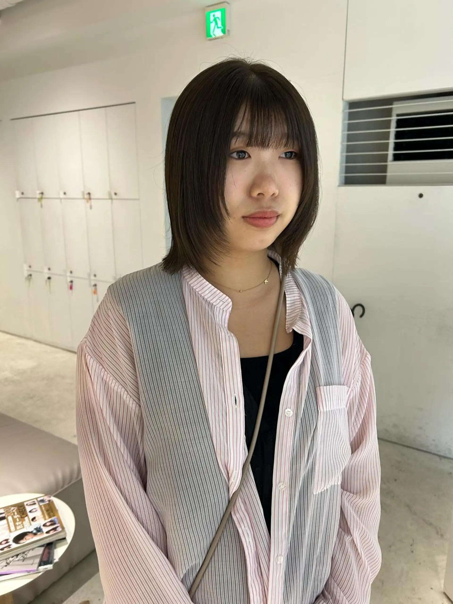 ミディアム カラー ベージュカラー オリーブベージュ 顔まわりレイヤー レイヤーカット カット ヘアカラー 透明感カラー🫧 nanohaのヘアスタイル