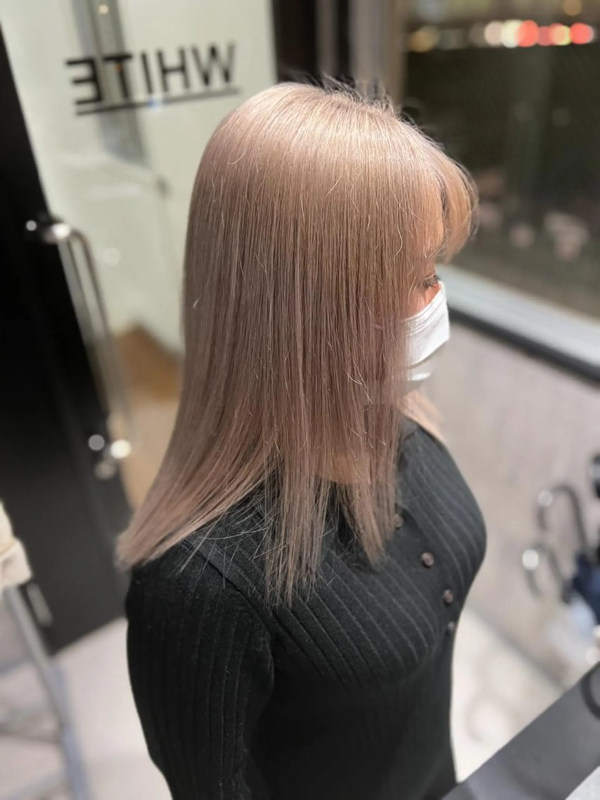 ミディアム カラー ベージュカラー mimiiy梅田 中崎町ハイトーンのヘアスタイル