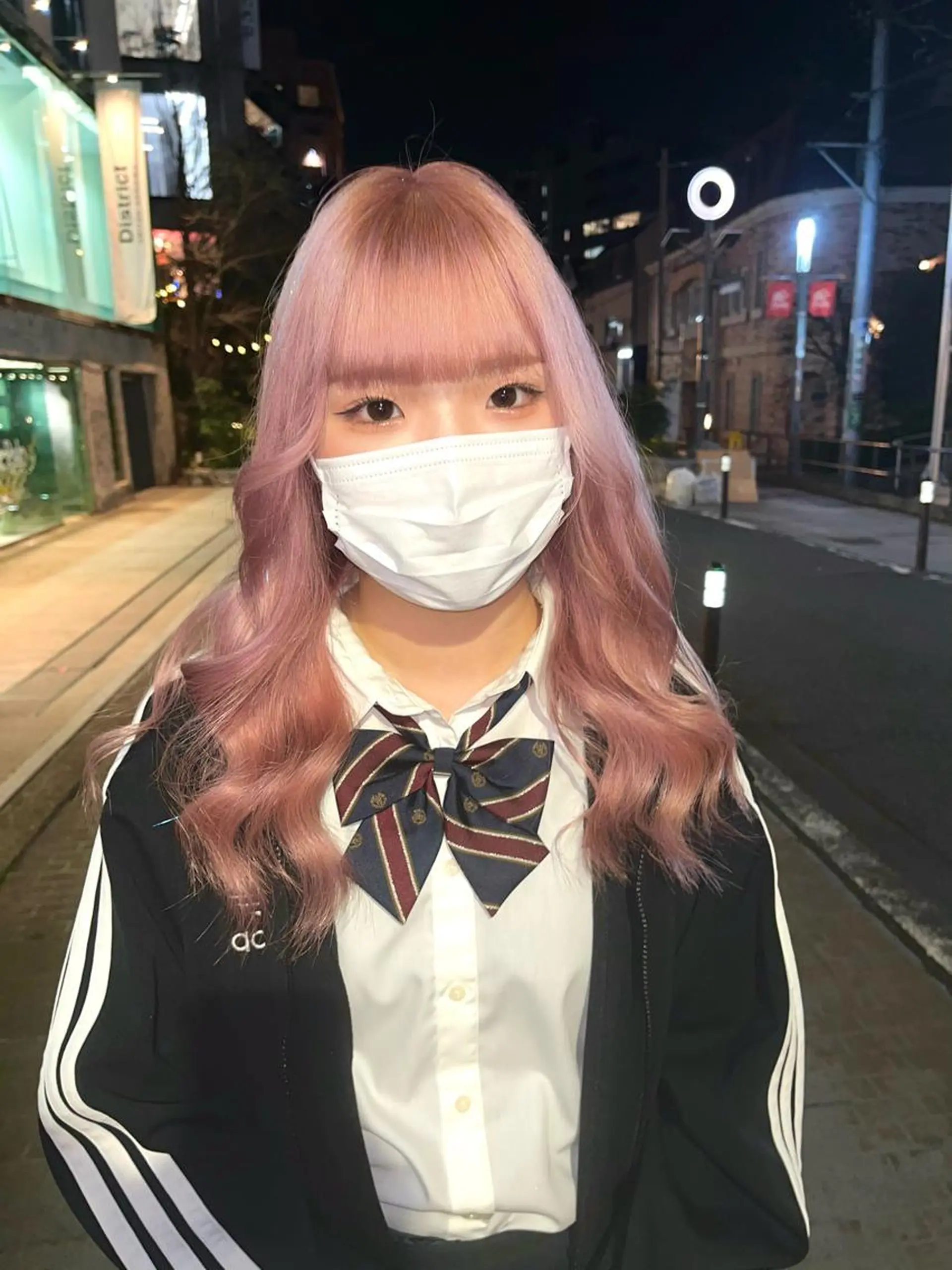 セミロング カラー ヘアアレンジ ヘアカラー トリートメント ヘアセット 🩶【推しハイトーン 】yuzu🩶のヘアスタイル