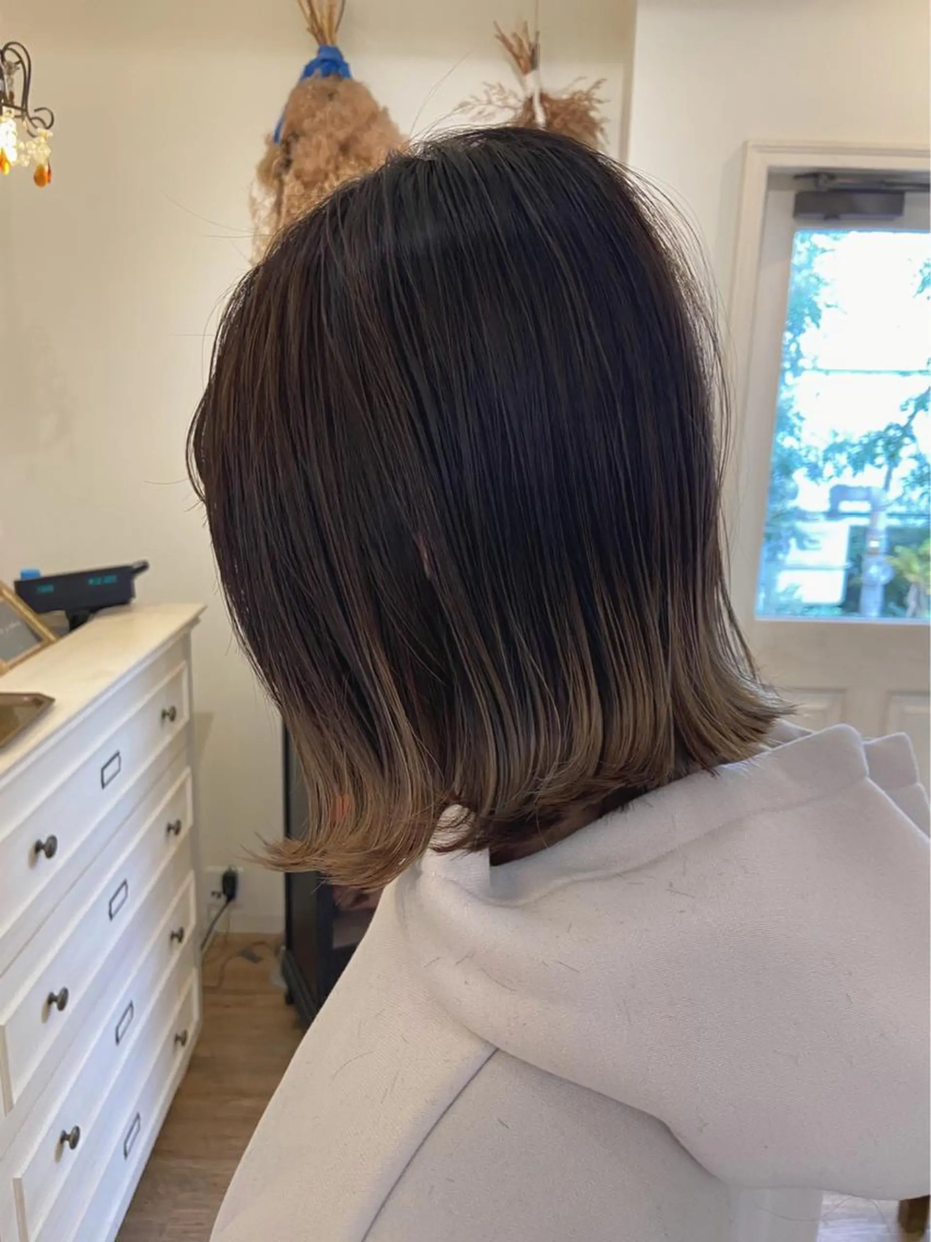 カラー グラデーションカラー 峯 志帆のヘアスタイル