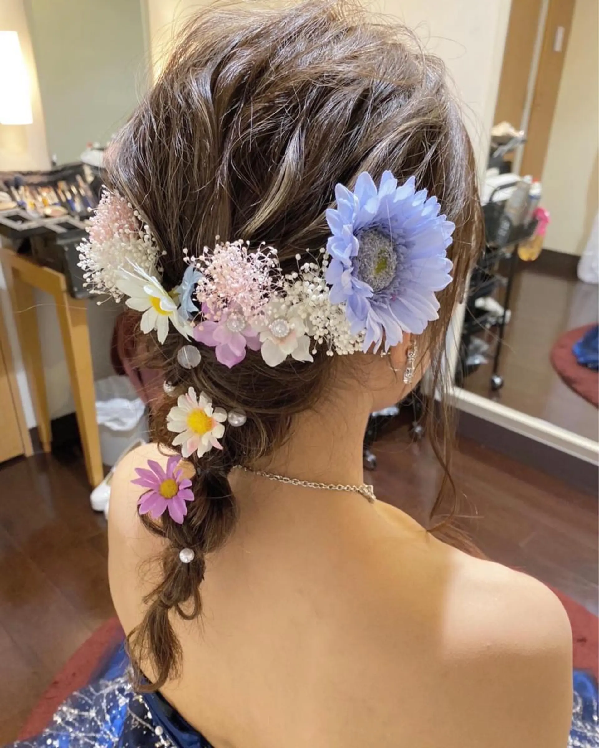 セミロング ヘアアレンジ 遠藤 拓馬のヘアスタイル