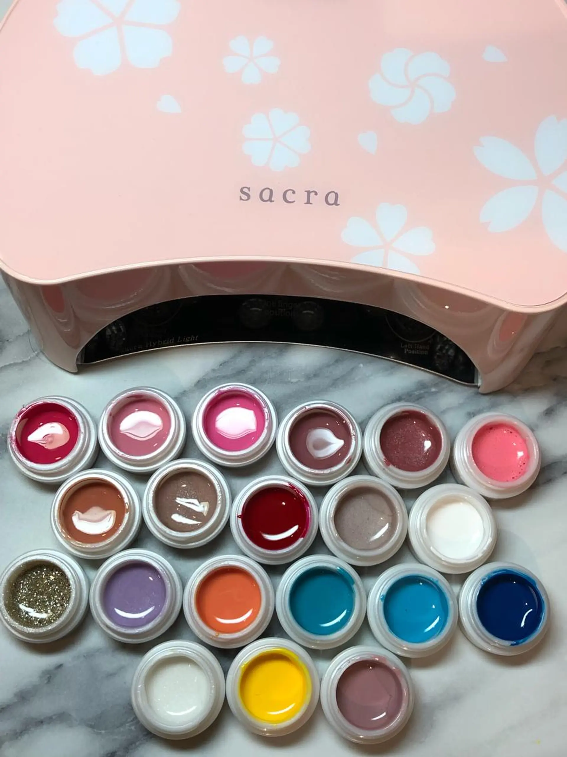 ネイル 白石 百合子のエステ・リラクイメージ