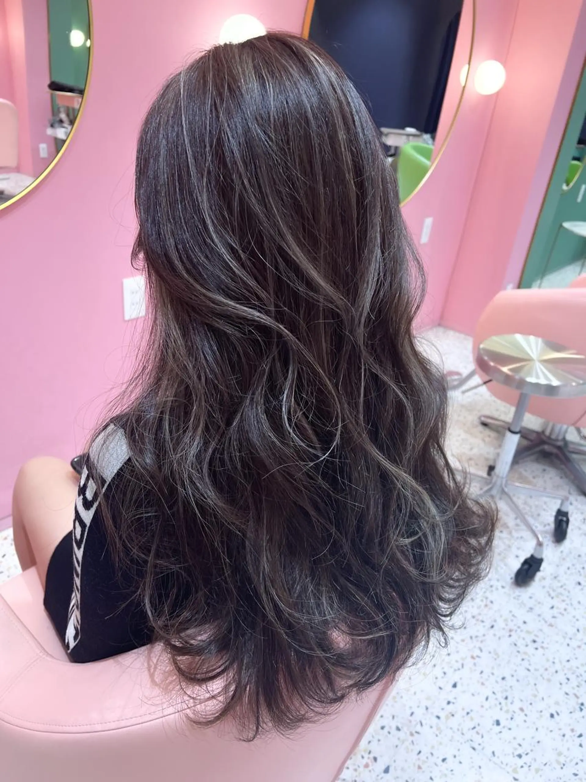 ロング ヘアカラー トリートメント MIRIM栄 野田航生のヘアスタイル