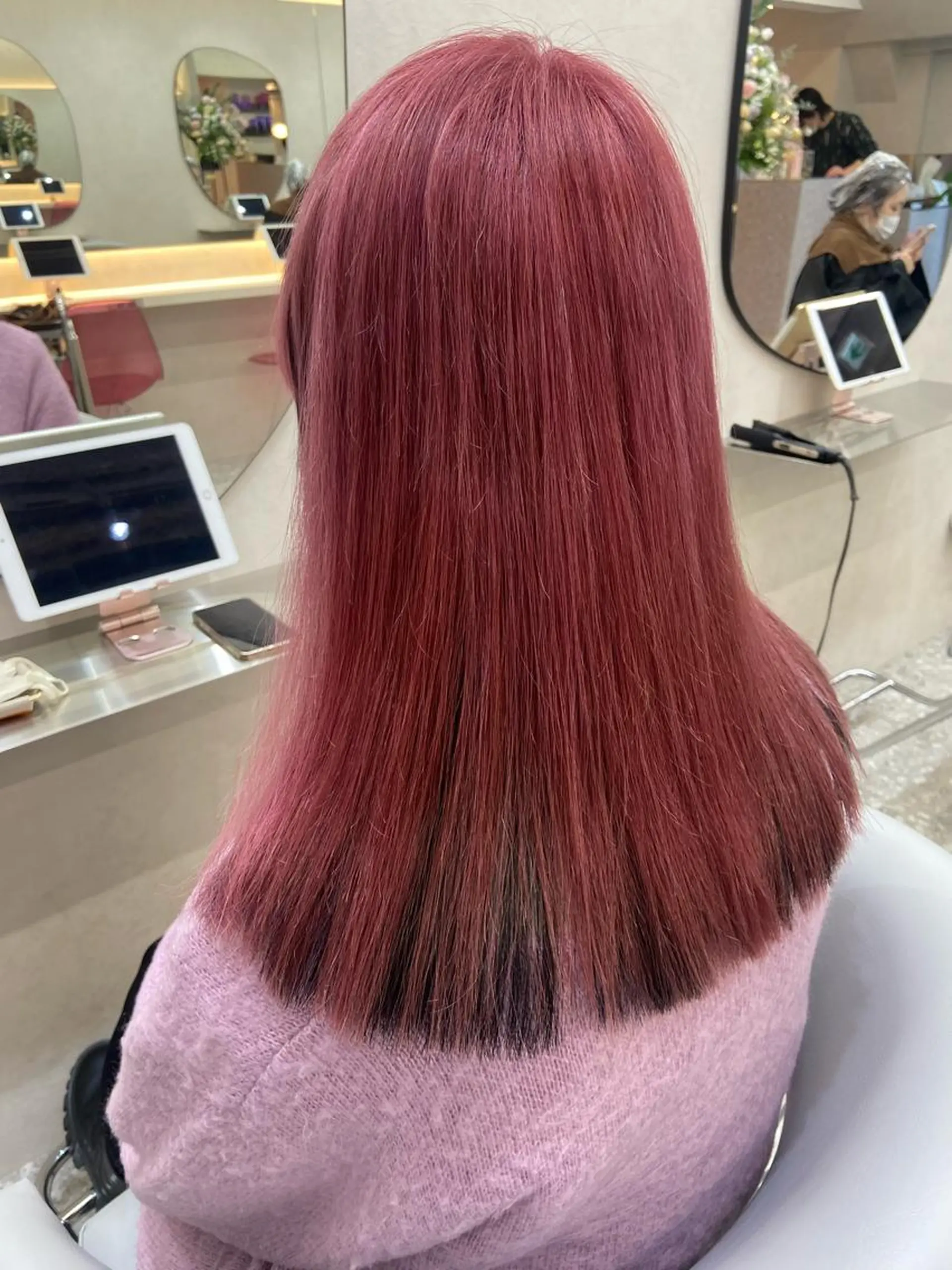 ミディアム カラー ブリーチ ケアブリーチ ダブルカラー イヤリングカラー インナーカラー カット ヘアカラー トリートメント 新宿/韓国ヘア 中明度カラー/かやのヘアスタイル