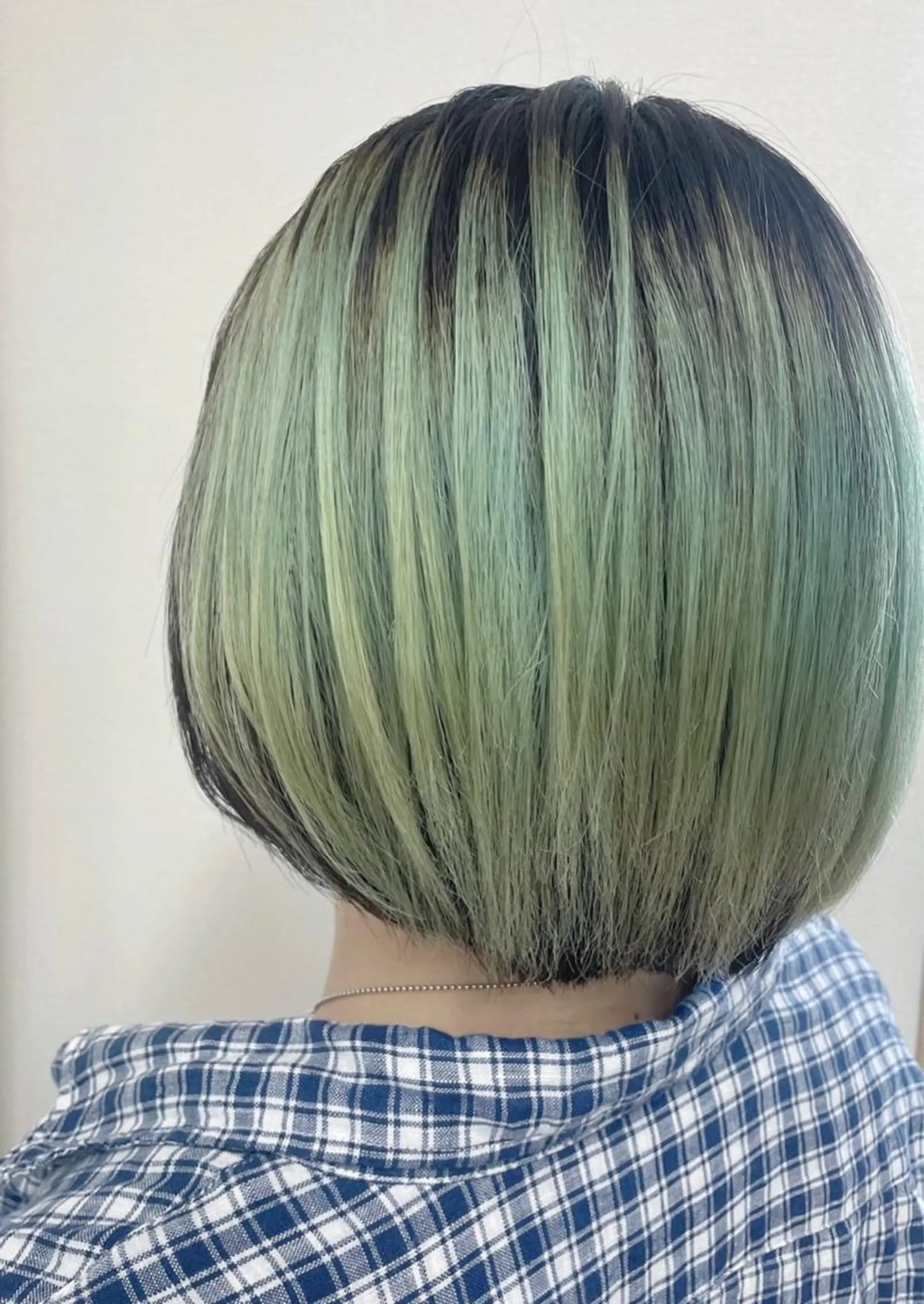 ショート カラー ケアブリーチ /髪質 改善/古橋圭史郎のヘアスタイル