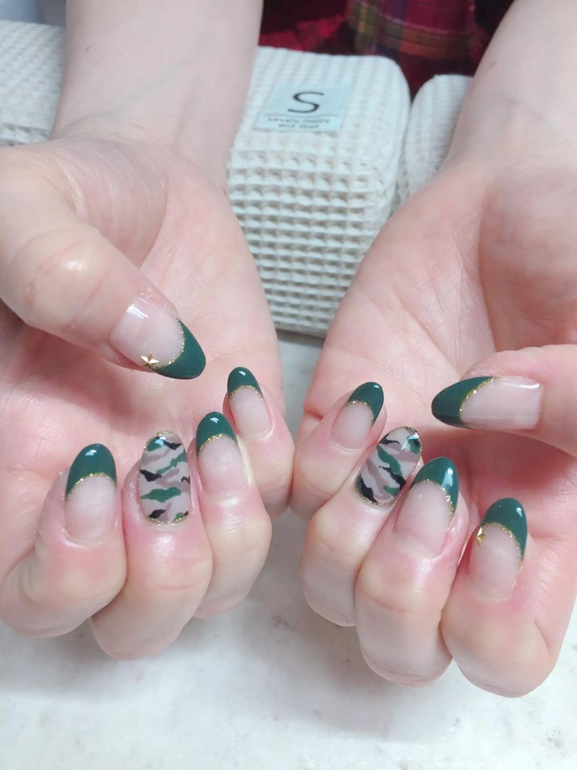 ネイル ハンドネイル 坂田 澄香のネイルデザイン