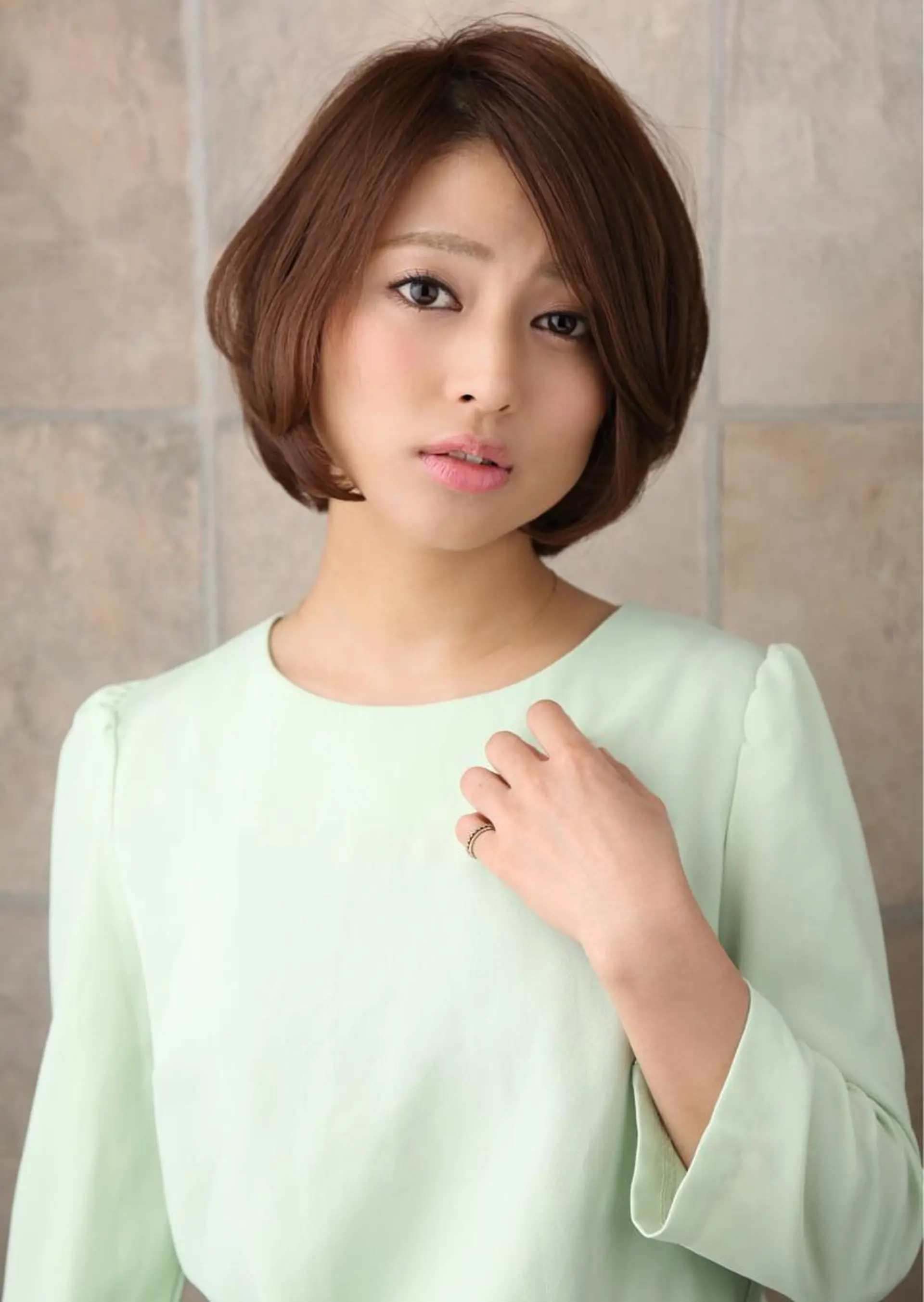 ショート カラー パーマ 横手 愛美のヘアスタイル